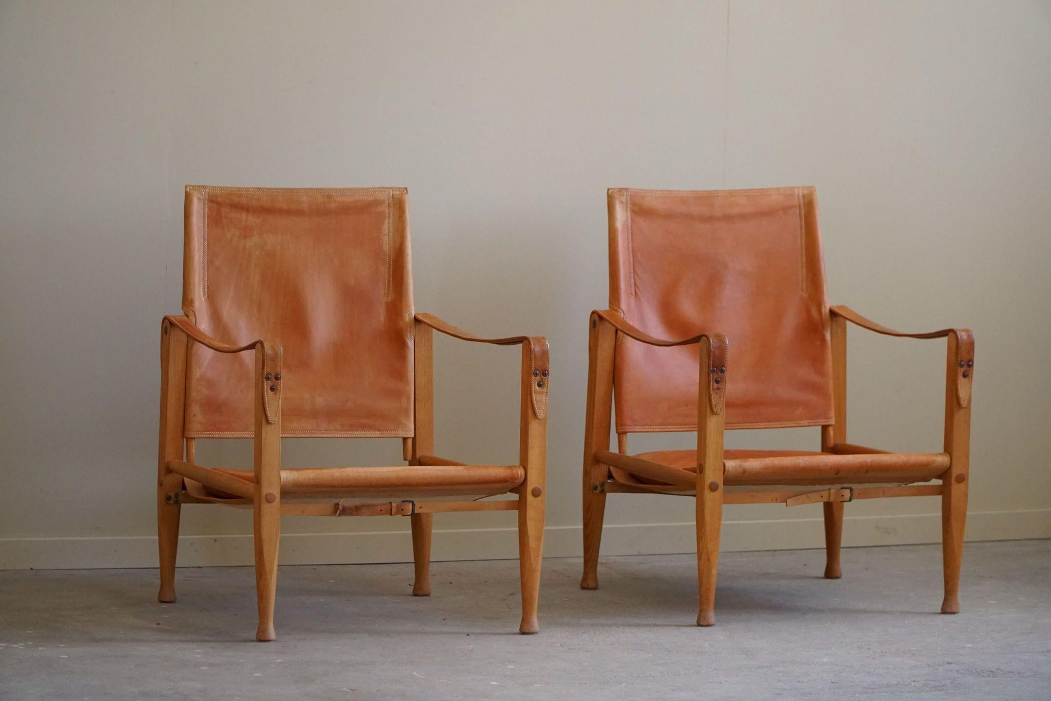 Kaare Klint, a Pair of Safari Chairs in Ash & Leather, Rud. Rasmussen, 1960s For Sale 5