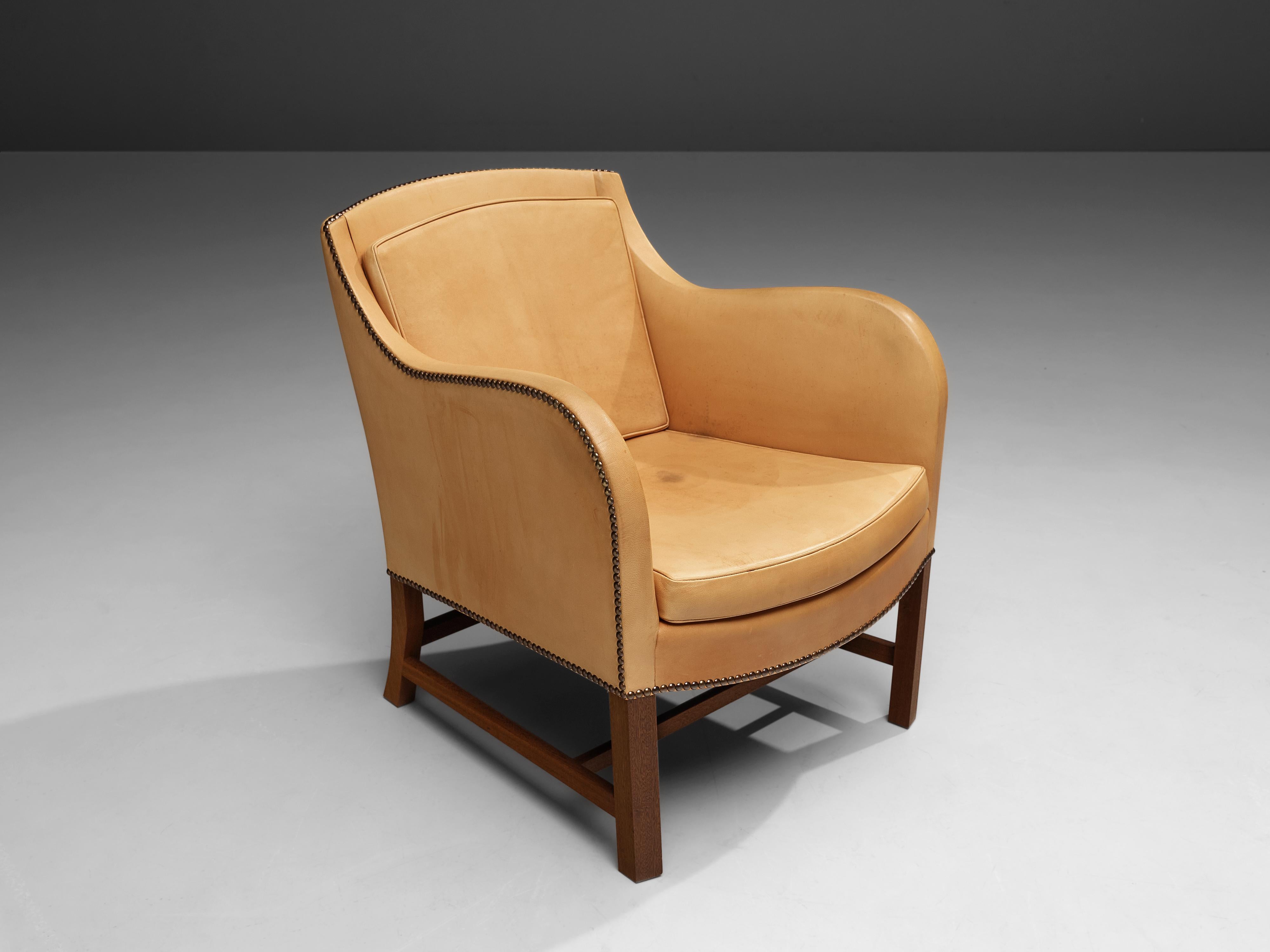 Kaare Klint and Edvard Kindt-Larsen Lounge Chair in Niger Leather and Mahogany In Good Condition In Waalwijk, NL