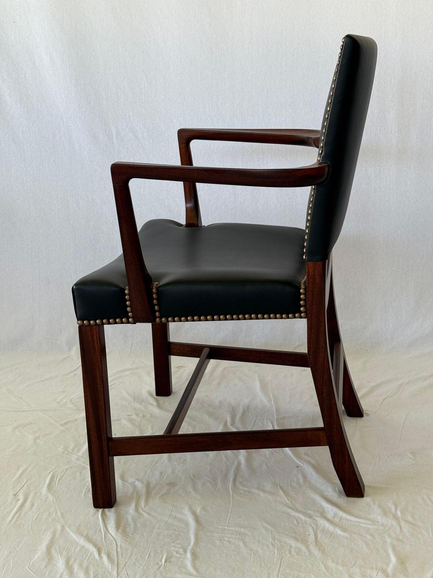 Sillón Kaare Klint mediados del siglo XX en venta