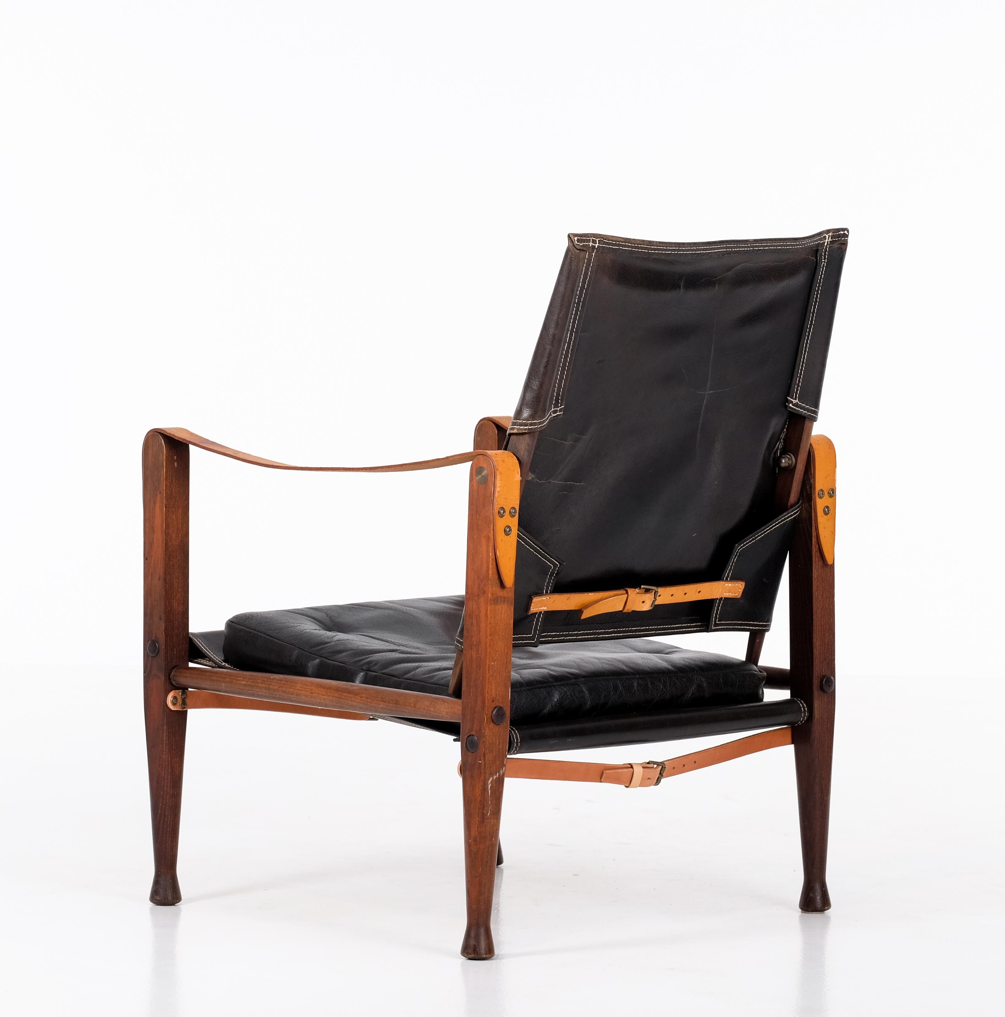 Danish Kaare Klint Black Leather Safari Chair, 1960s For Sale