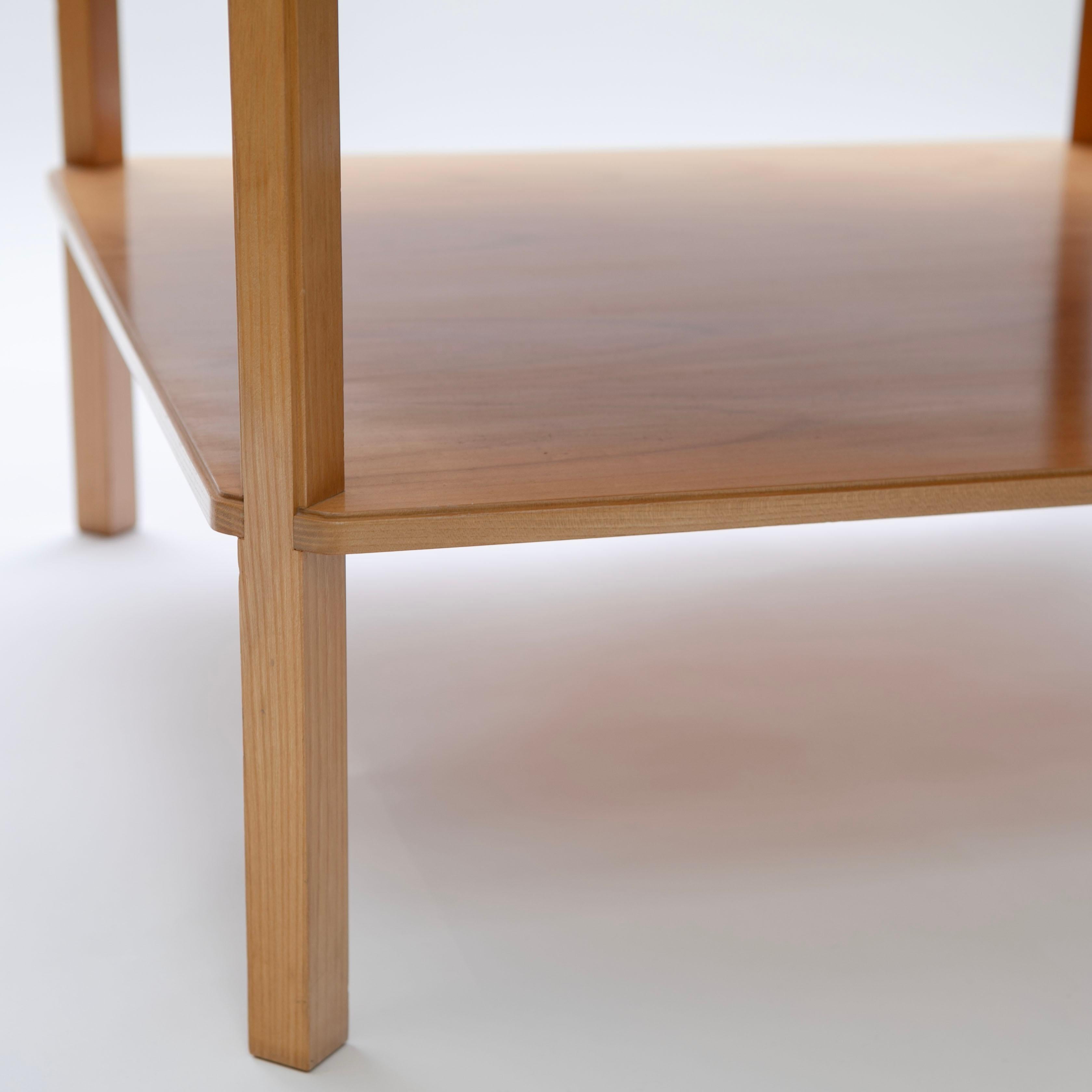 Mesa baja Kaare Klint de madera de fresno para Rud, Rasmussen, Modelo 6687 Danés en venta