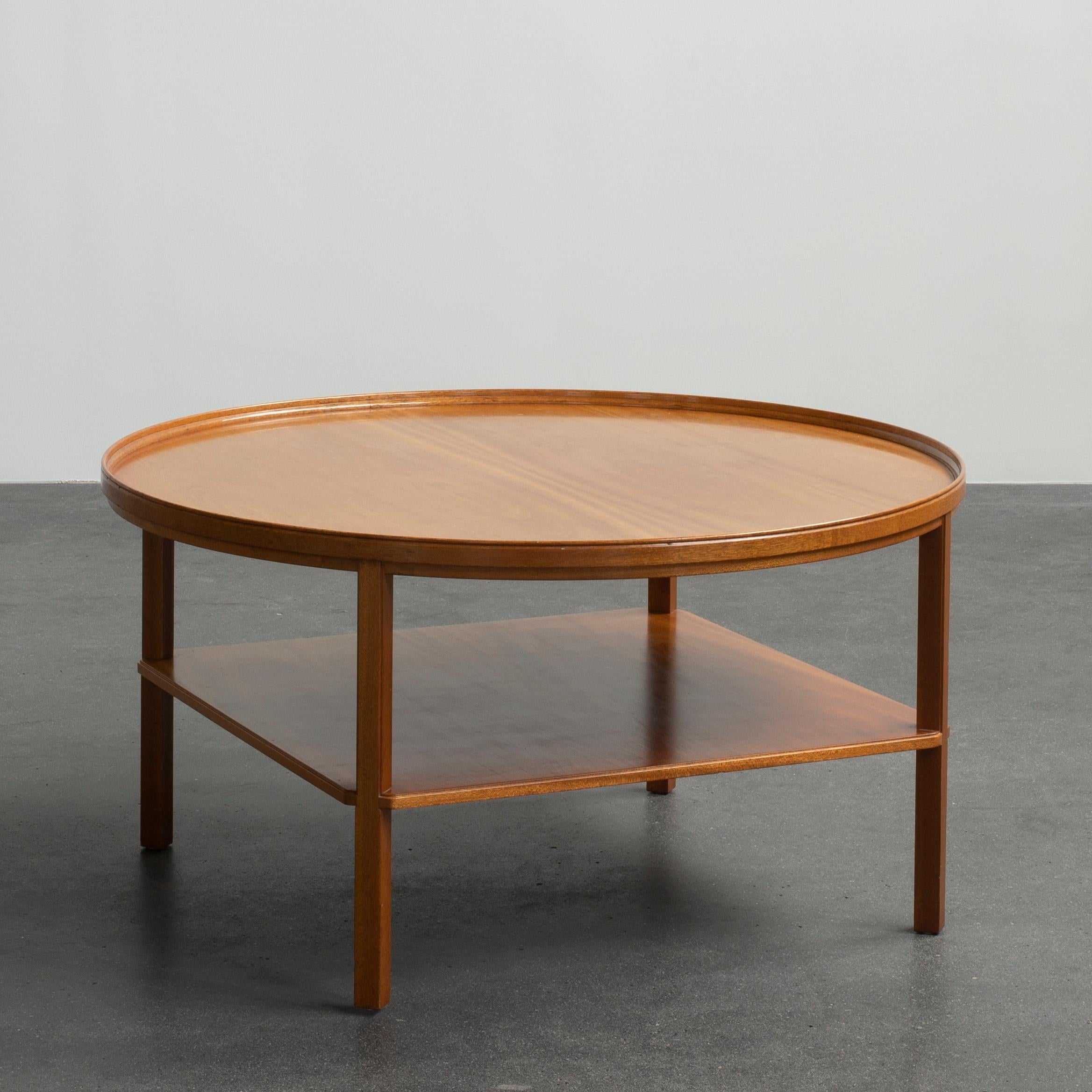 Kaare Klint coffee table in mahogany. Executed by Rud. Rasmussen.