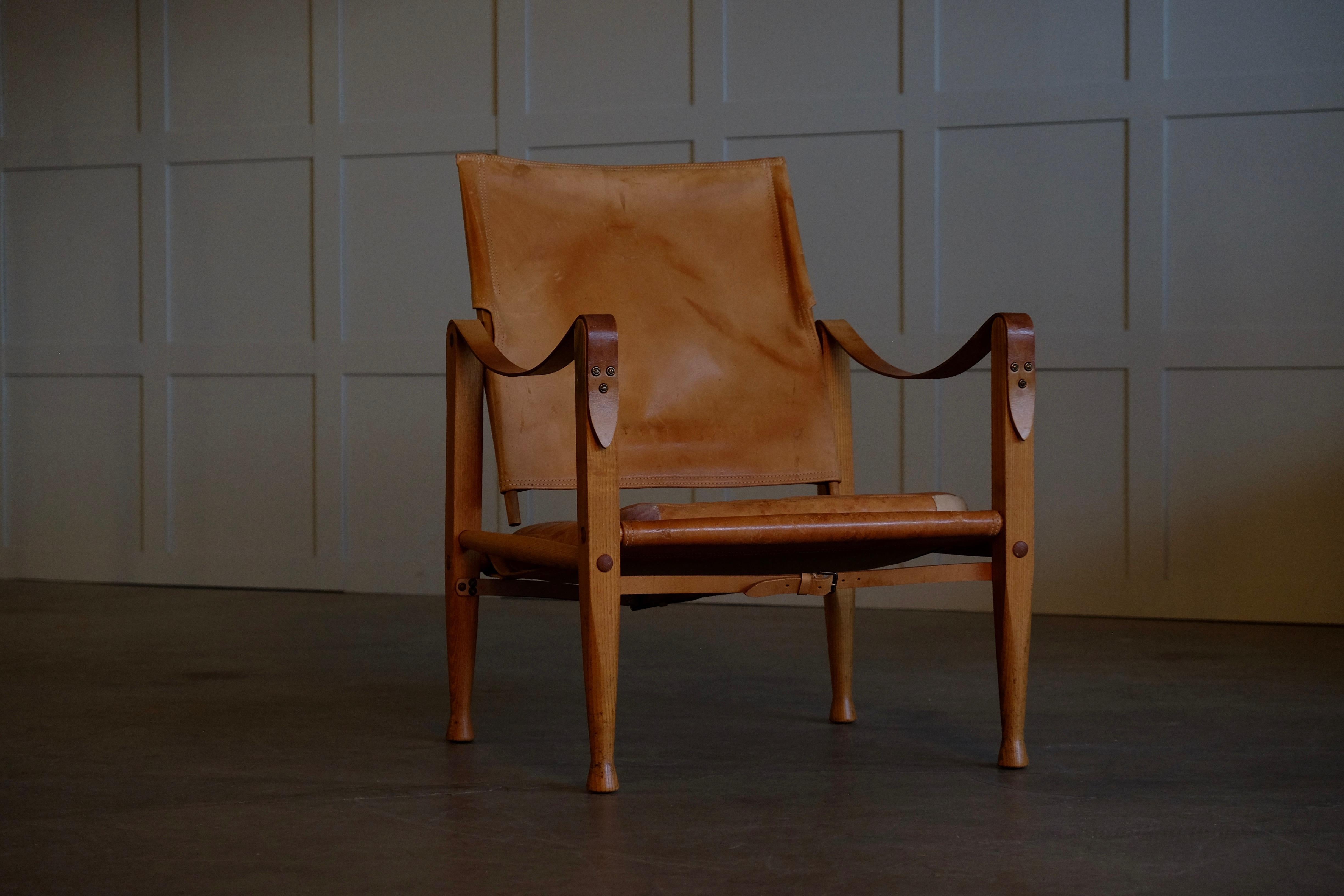 Kaare Klint Cognac Brown Leather Safari Chair, 1960s 3