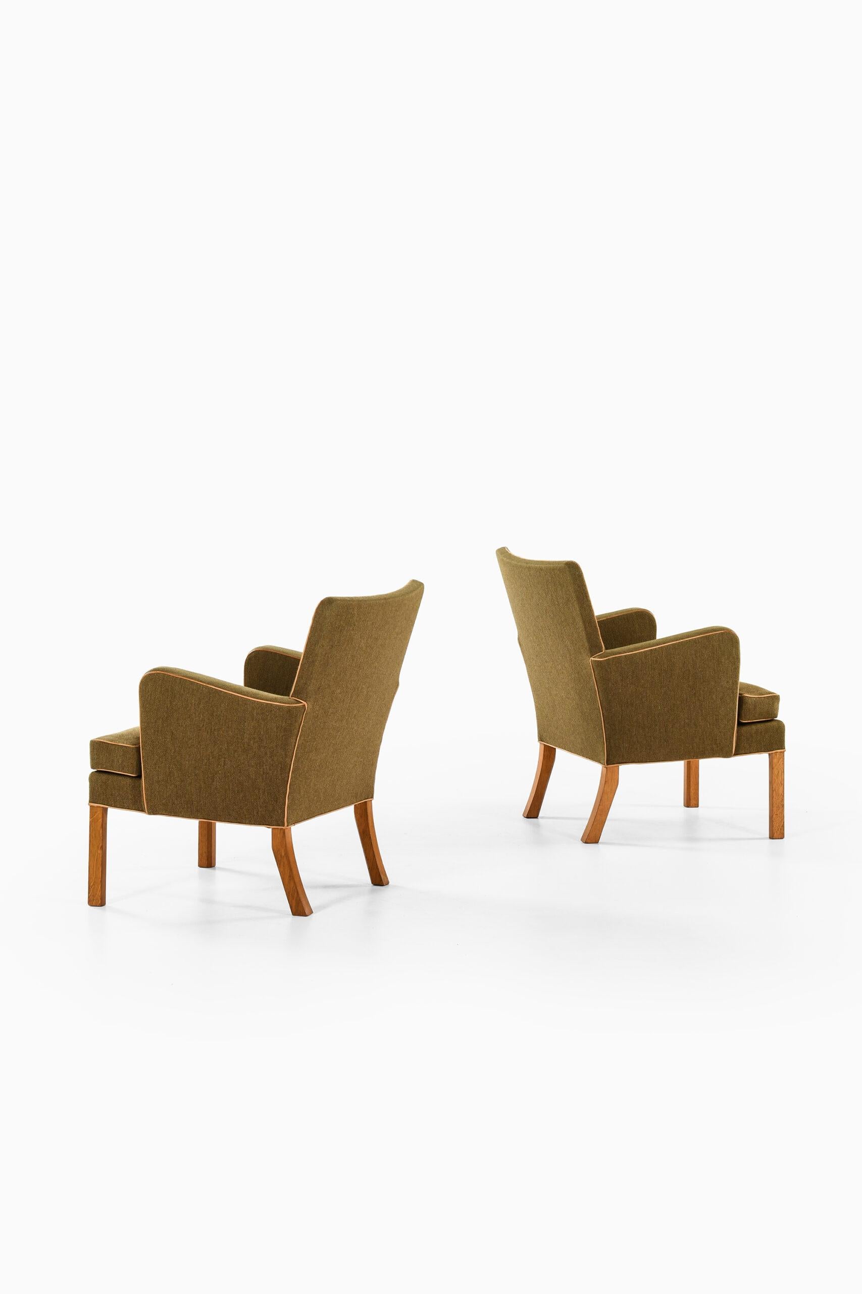 Oak Kaare Klint Easy Chairs Model 5313 Produced by Cabinetmaker Rud Rasmussen For Sale