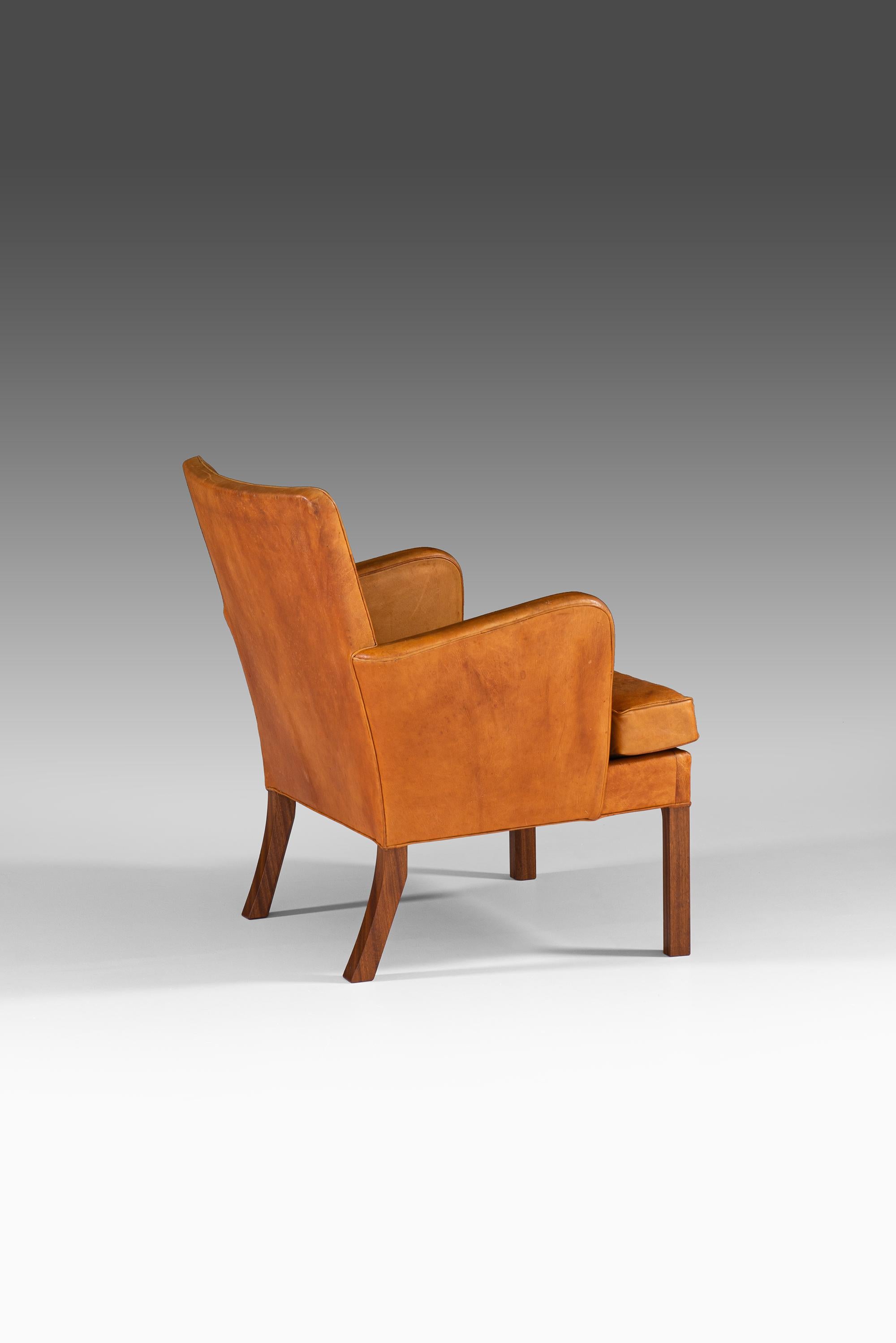 Kaare Klint Easy Chairs Model 5313 Produced by Rud. Rasmussen in Denmark For Sale 3