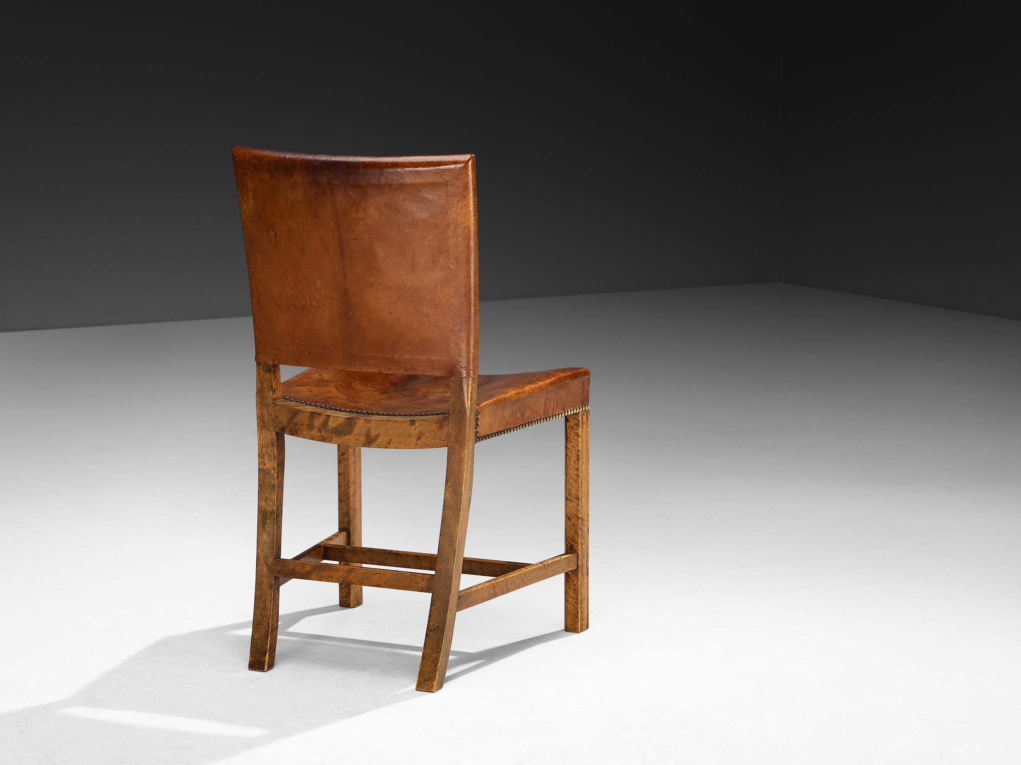 Scandinavo moderno Kaare Klint per Rud Rasmussen Sedie da pranzo '3949' in Wood, ottone e pelle in vendita