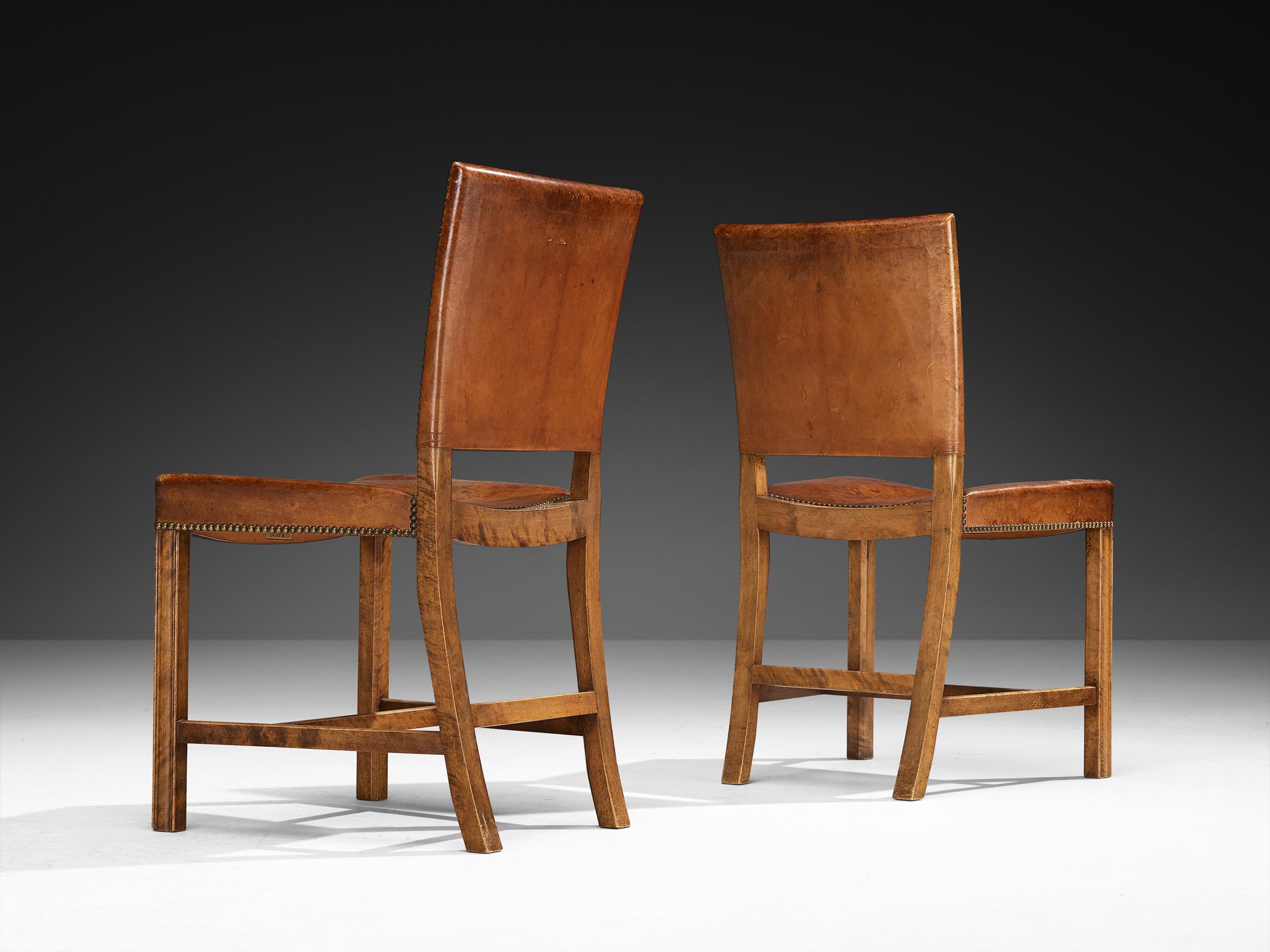 Metà XX secolo Kaare Klint per Rud Rasmussen Sedie da pranzo '3949' in Wood, ottone e pelle in vendita