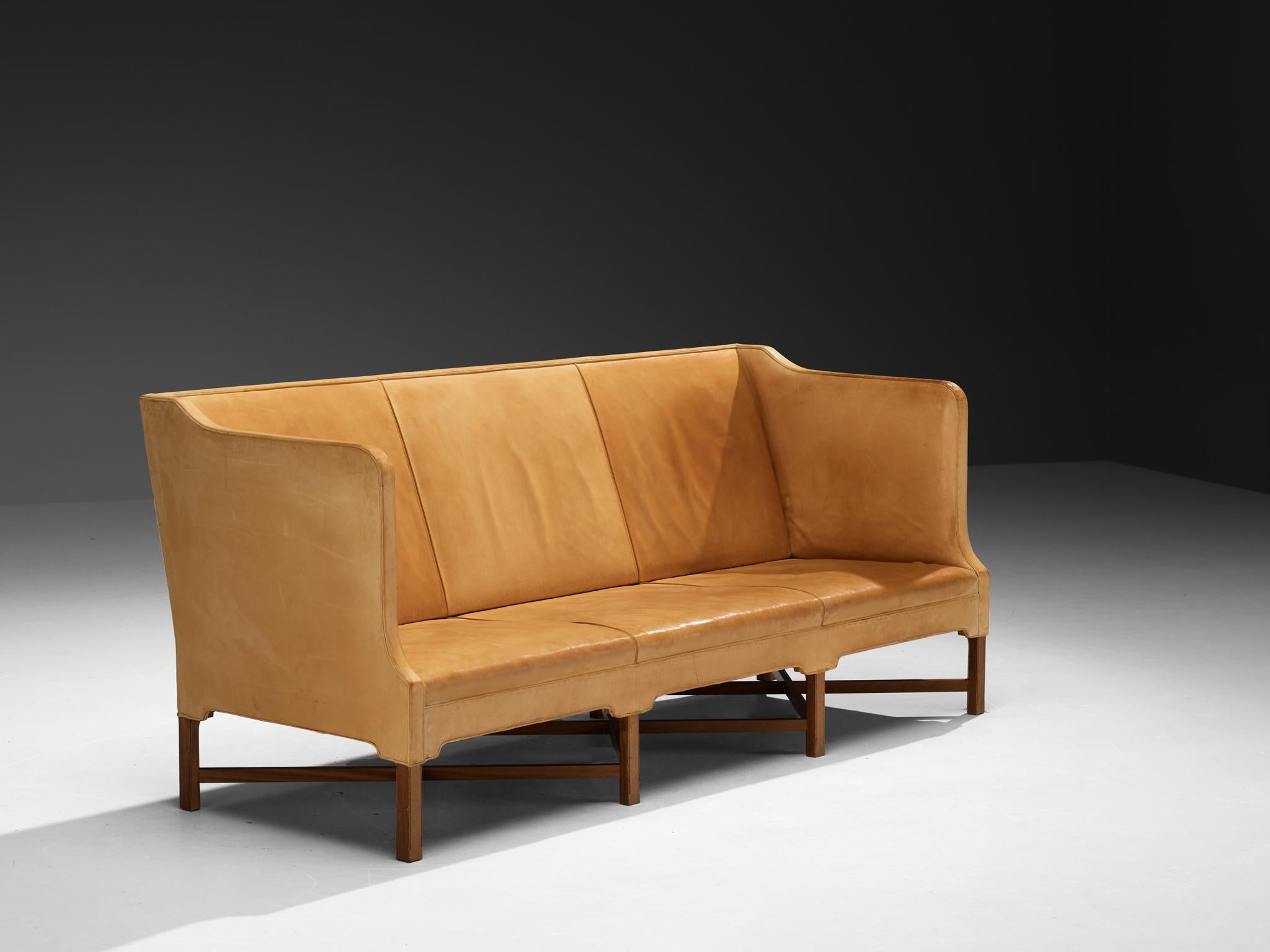 Kaare Klint for Rud Rasmussen Sofa in Camel Leather and Mahogany For Sale 1