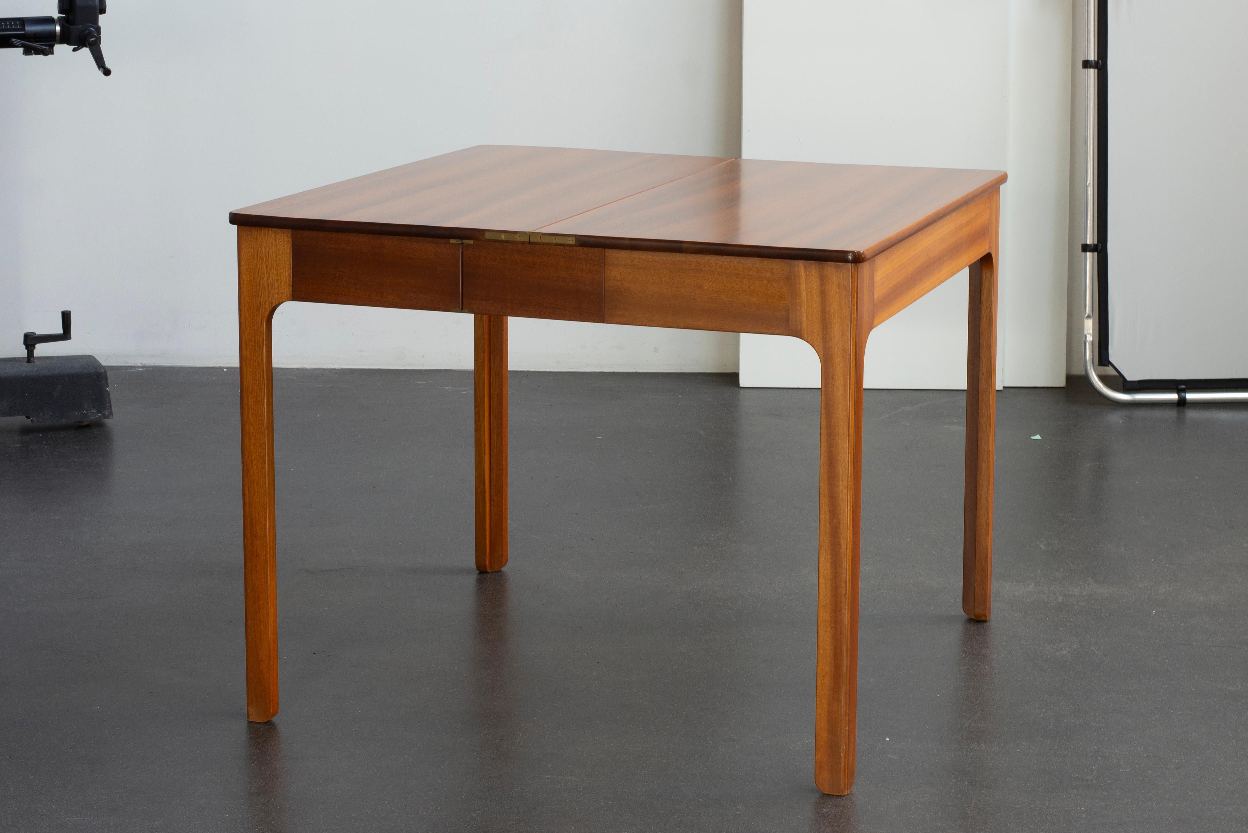 Mesa de Juegos Kaare Klint para Rud. Rasmussen en Bueno estado para la venta en Copenhagen, DK
