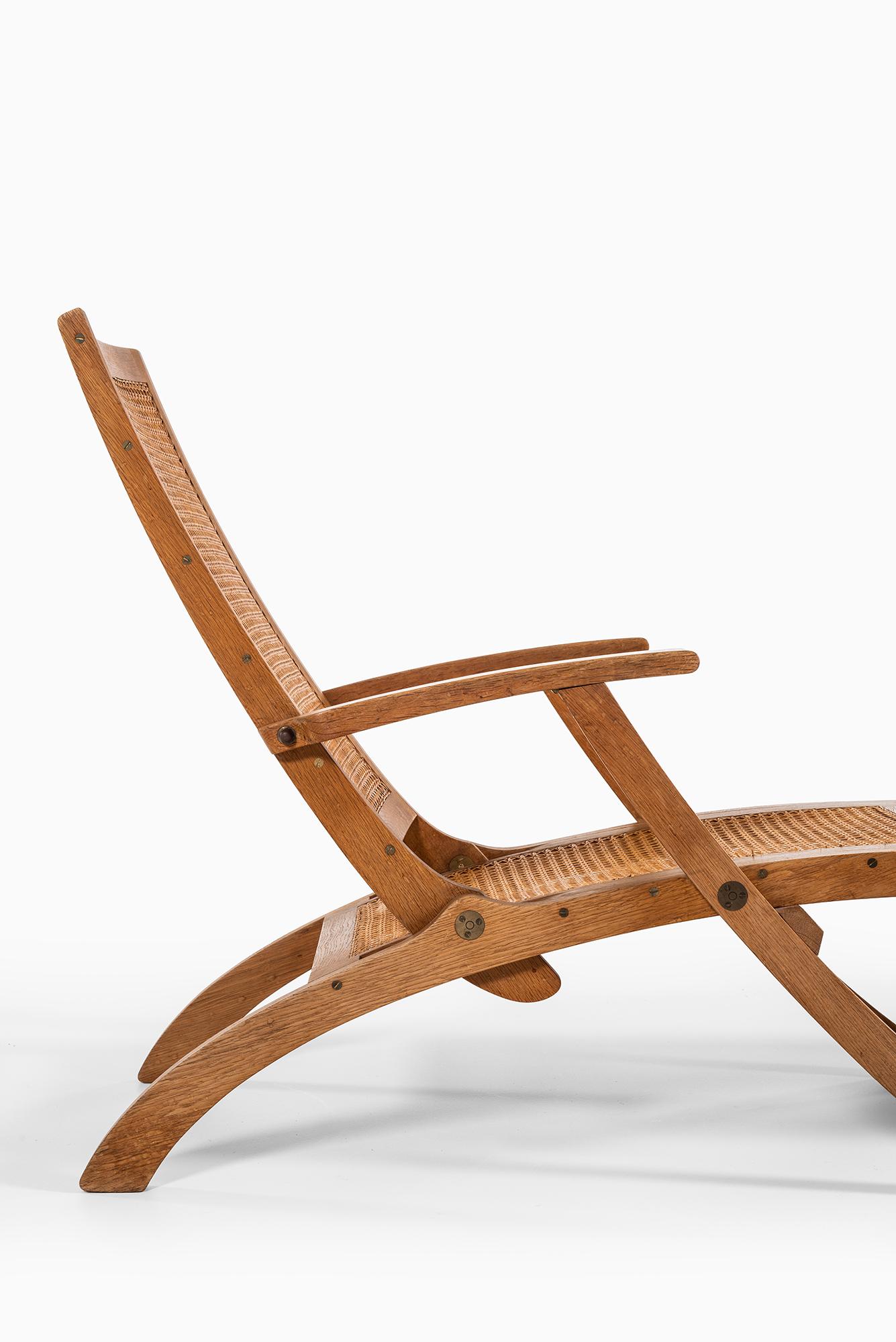 Very rare lounge chair designed by Kaare Klint. Produced by Rud Rasmussen in Denmark.