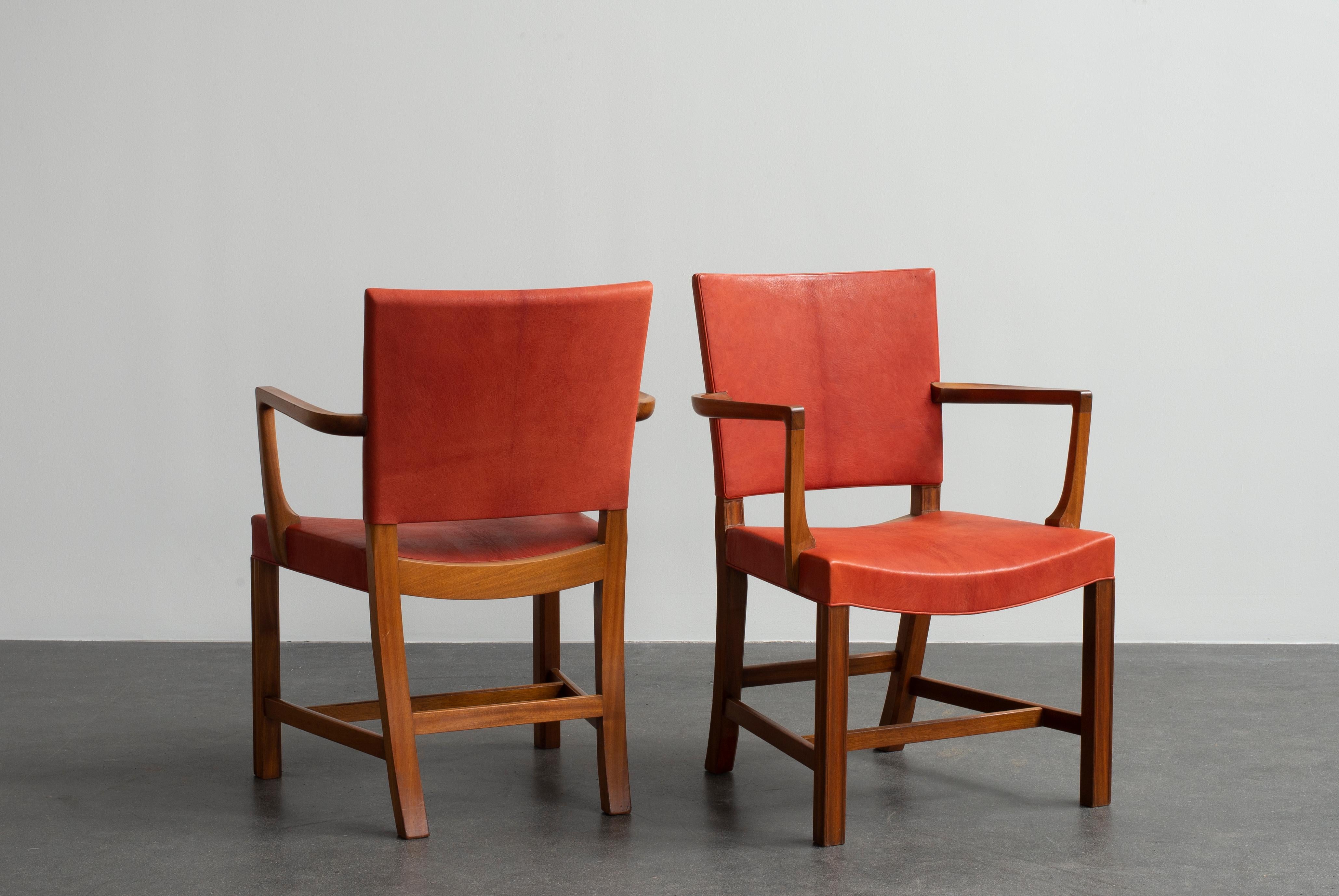 Kaare Klint Pair of Armchairs for Rud. Rasmussen In Good Condition For Sale In Copenhagen, DK
