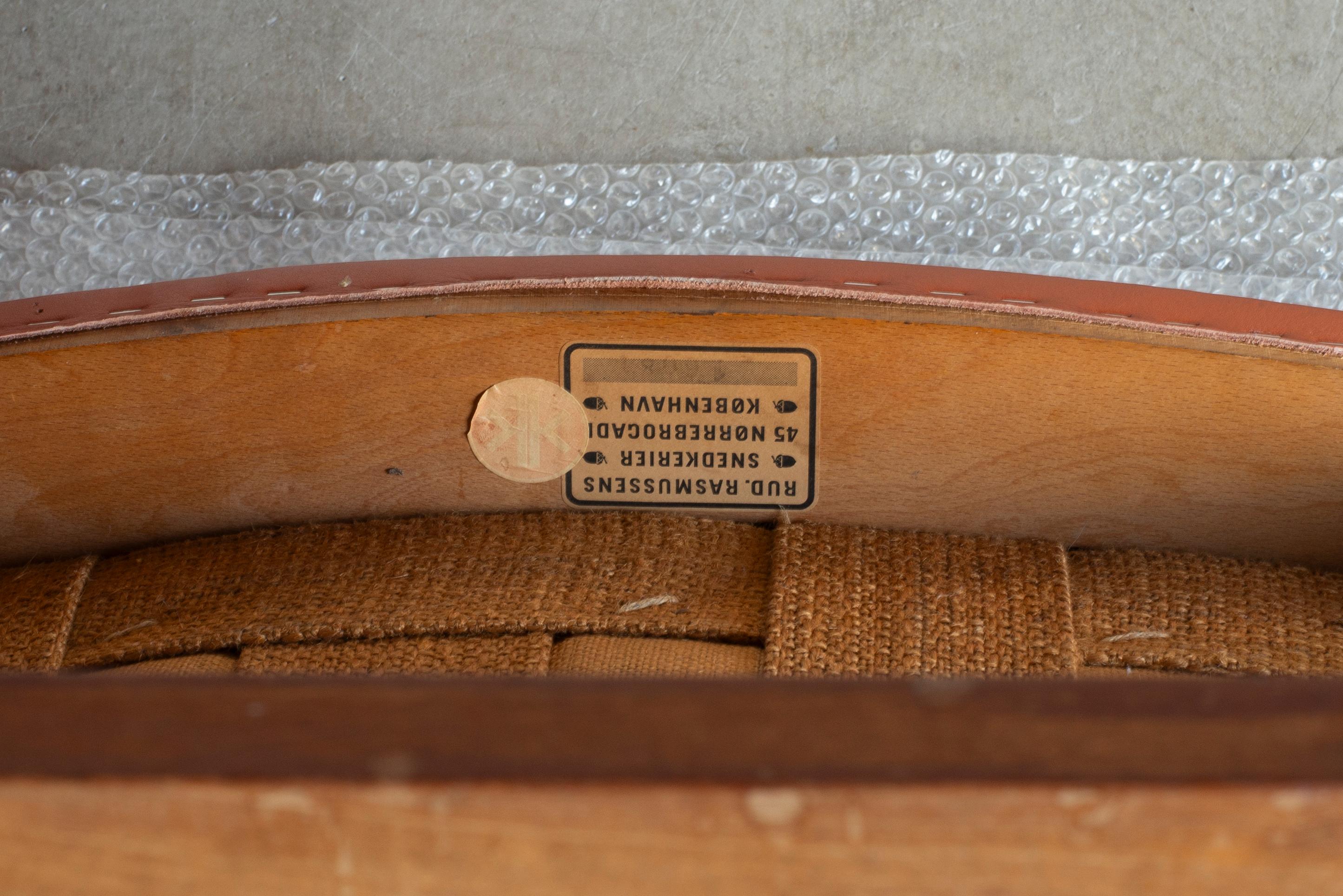Kaare Klint Pair of Armchairs for Rud. Rasmussen In Good Condition For Sale In Copenhagen, DK