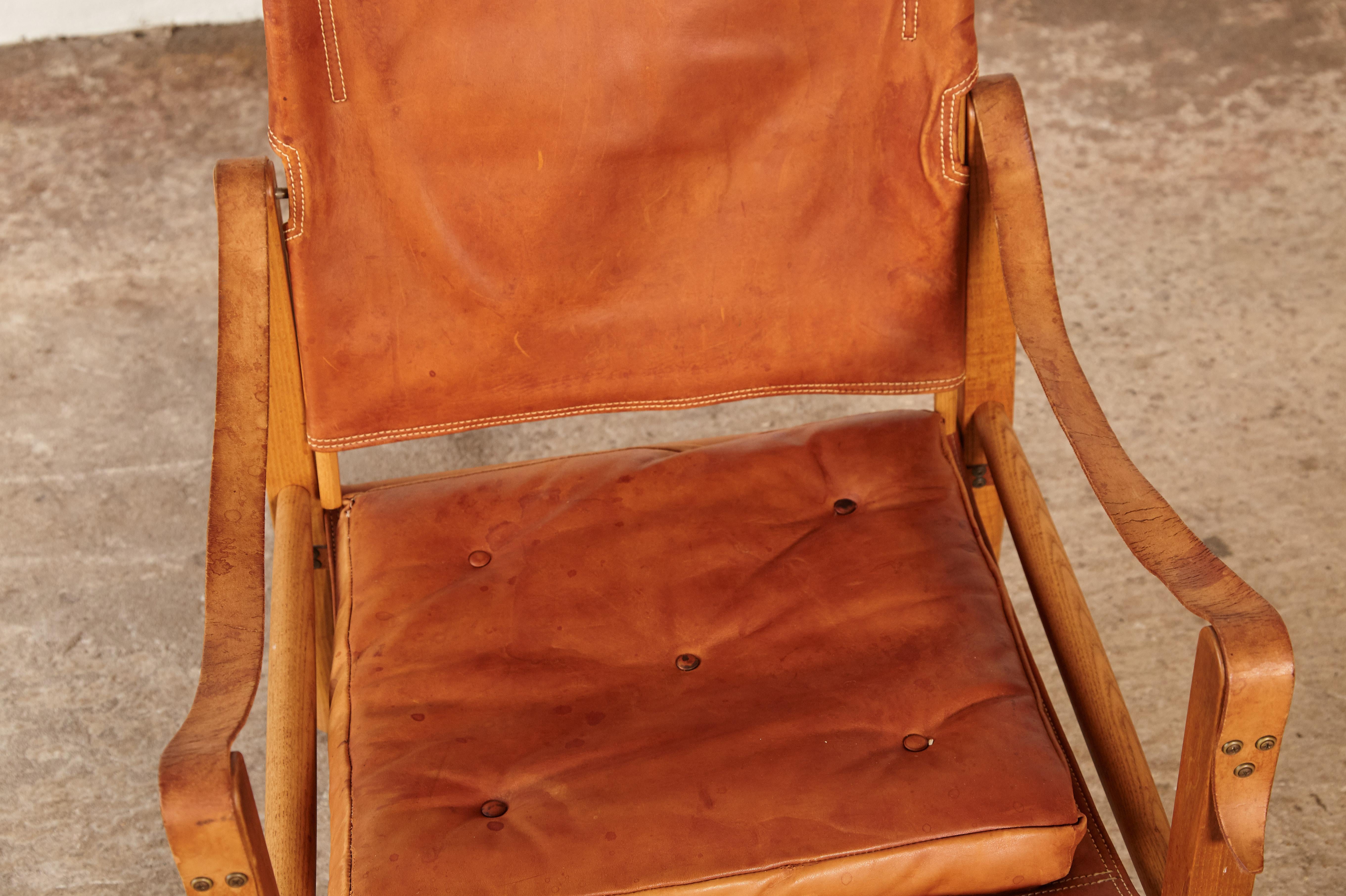 Kaare Klint Safari Chair in Patinated Tan Leather, Rud Rasmussen, Denmark, 1960s 1