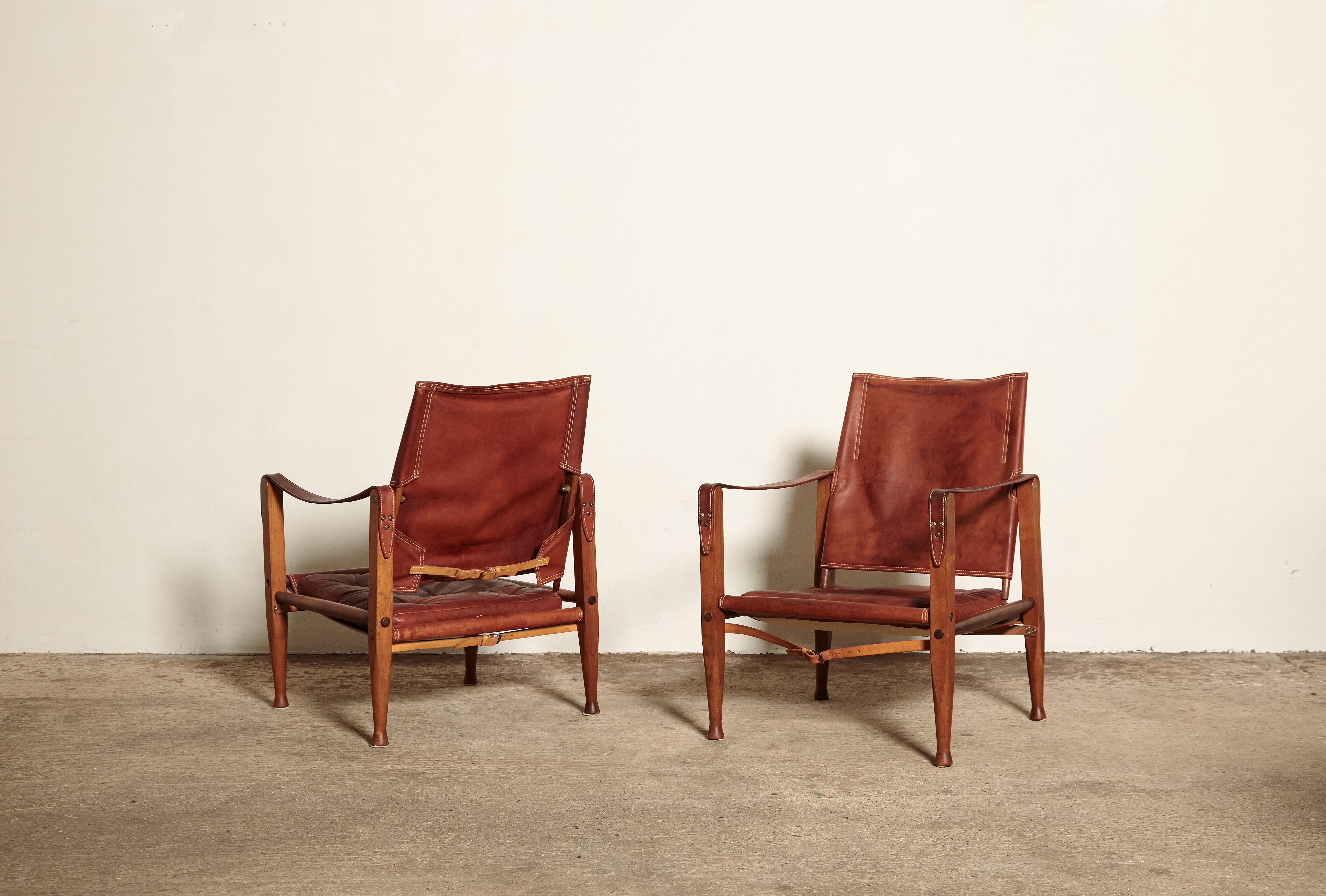Kaare Klint Safari Chairs and Footstools, Rud Rasmussen, Denmark, 1950s In Good Condition In London, GB