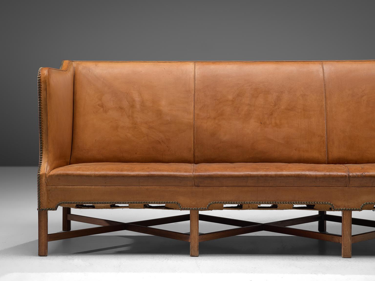 Kaare Klint Sofa '4118' in Mahogany and Original Cognac Leather In Good Condition In Waalwijk, NL
