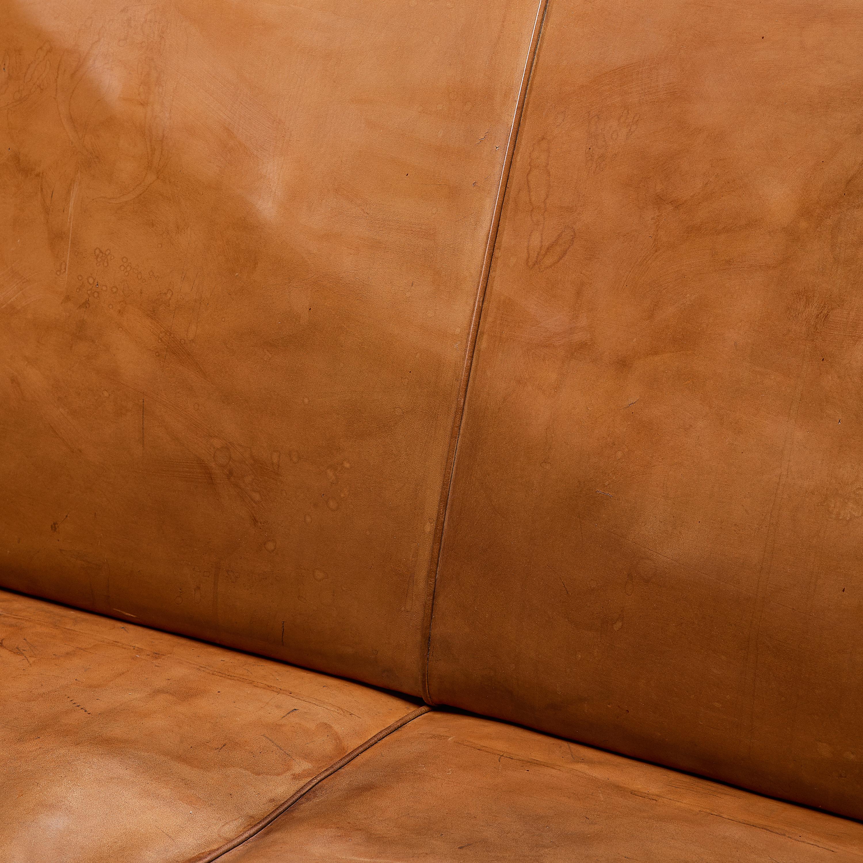 Kaare Klint Sofa '4118' in Mahogany and Original Cognac Leather 3