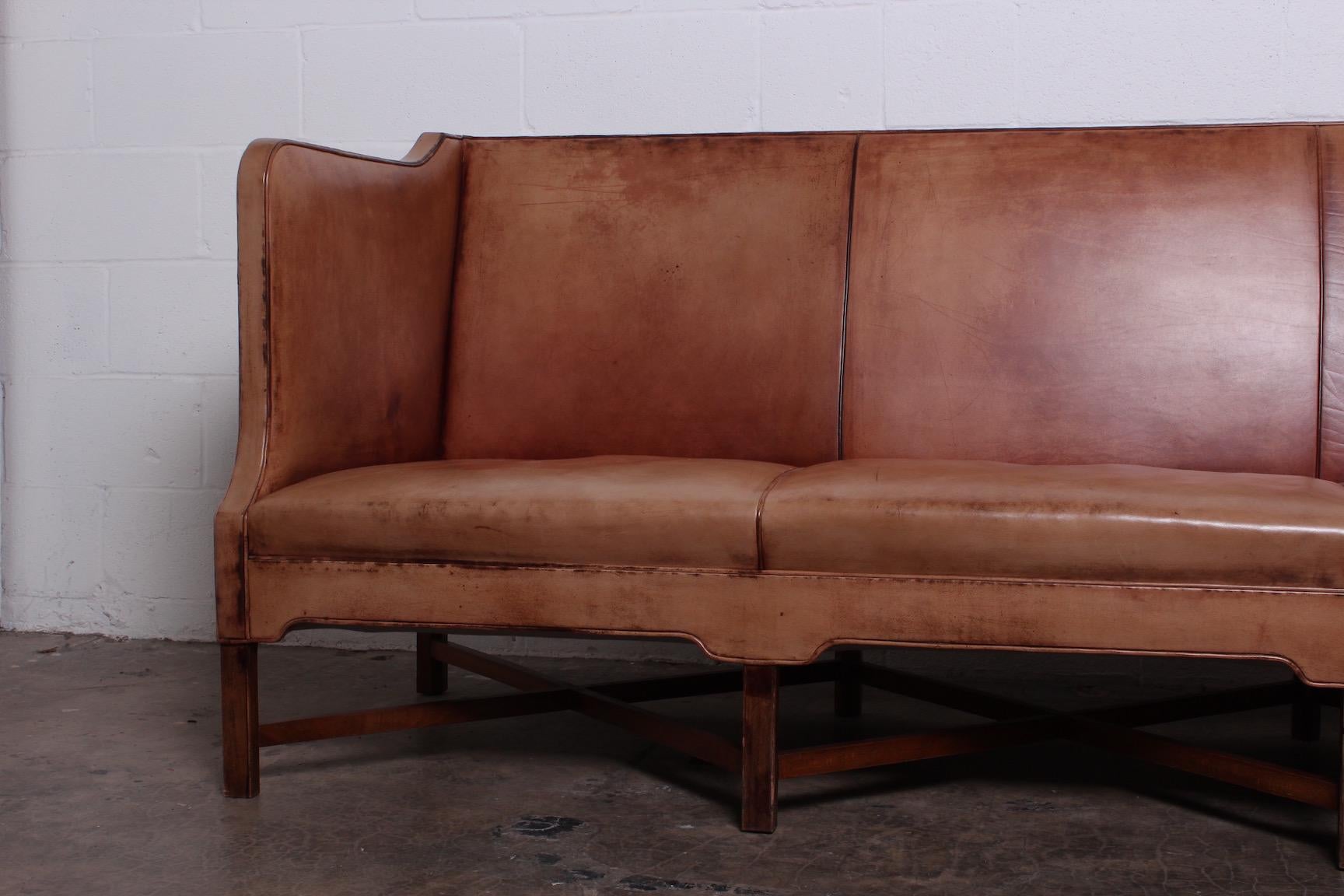 Mid-20th Century Kaare Klint Sofa Model 4118 in Mahogany and Patinated Leather