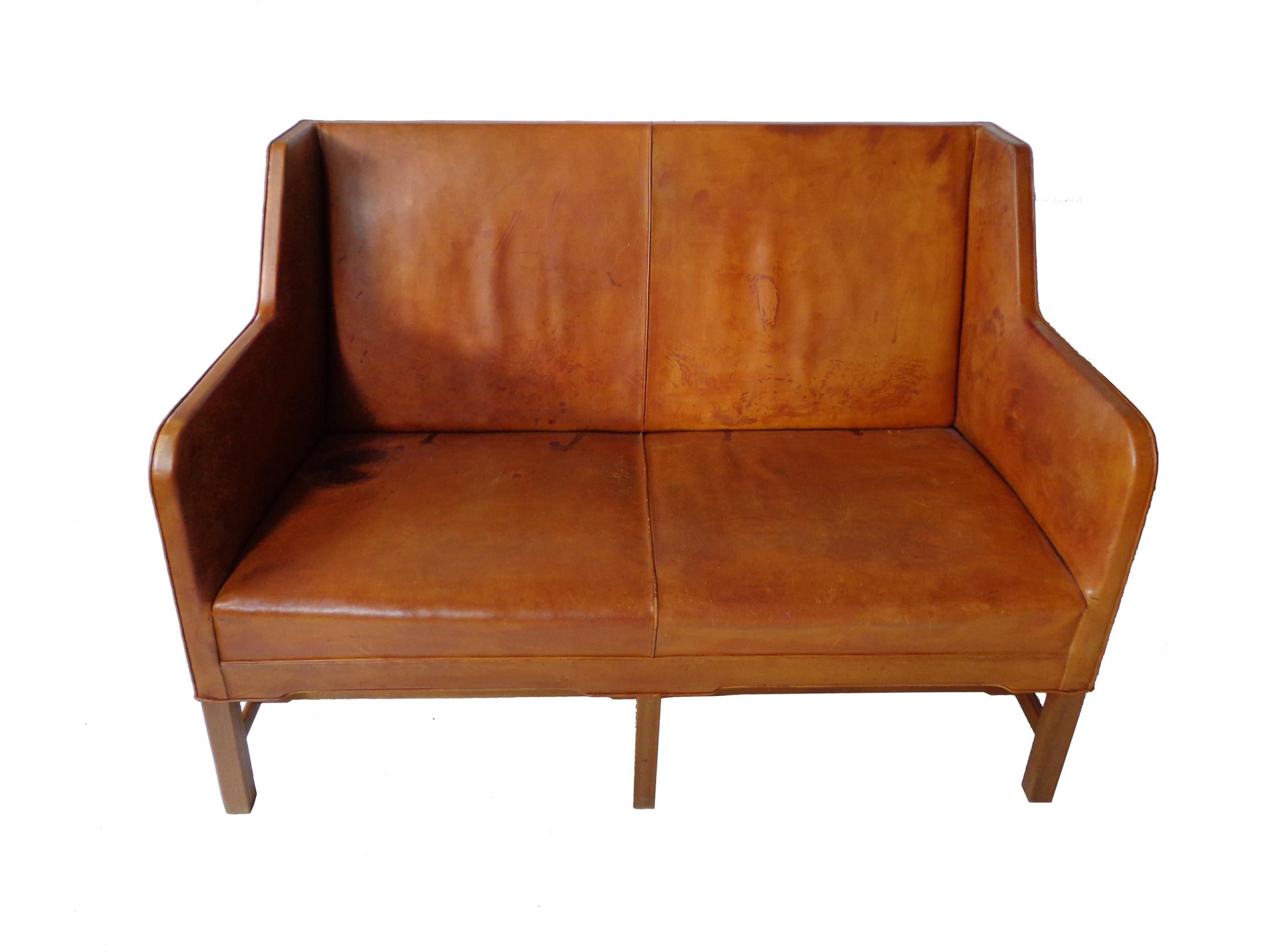 Mid-20th Century Kaare Klint Sofa Model 5011 in Original Cognac Leather Rud Rasmussen, Denmark  For Sale
