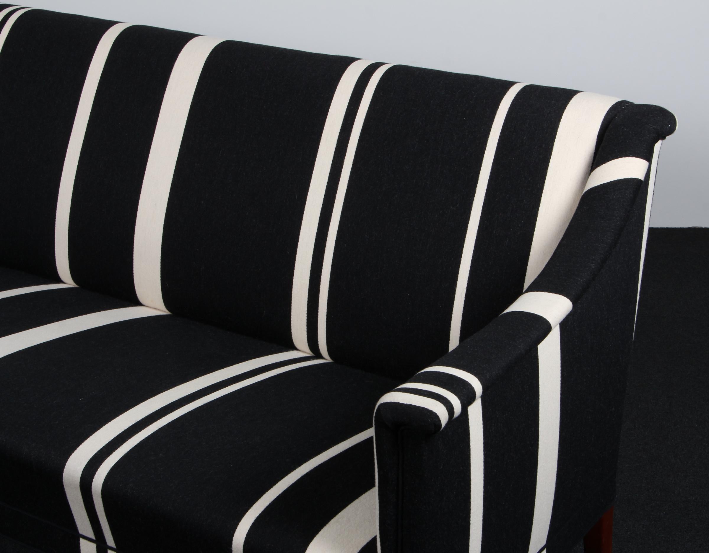 Scandinave moderne Canapé Kaare Klint, trois places, modèle 6092 en vente