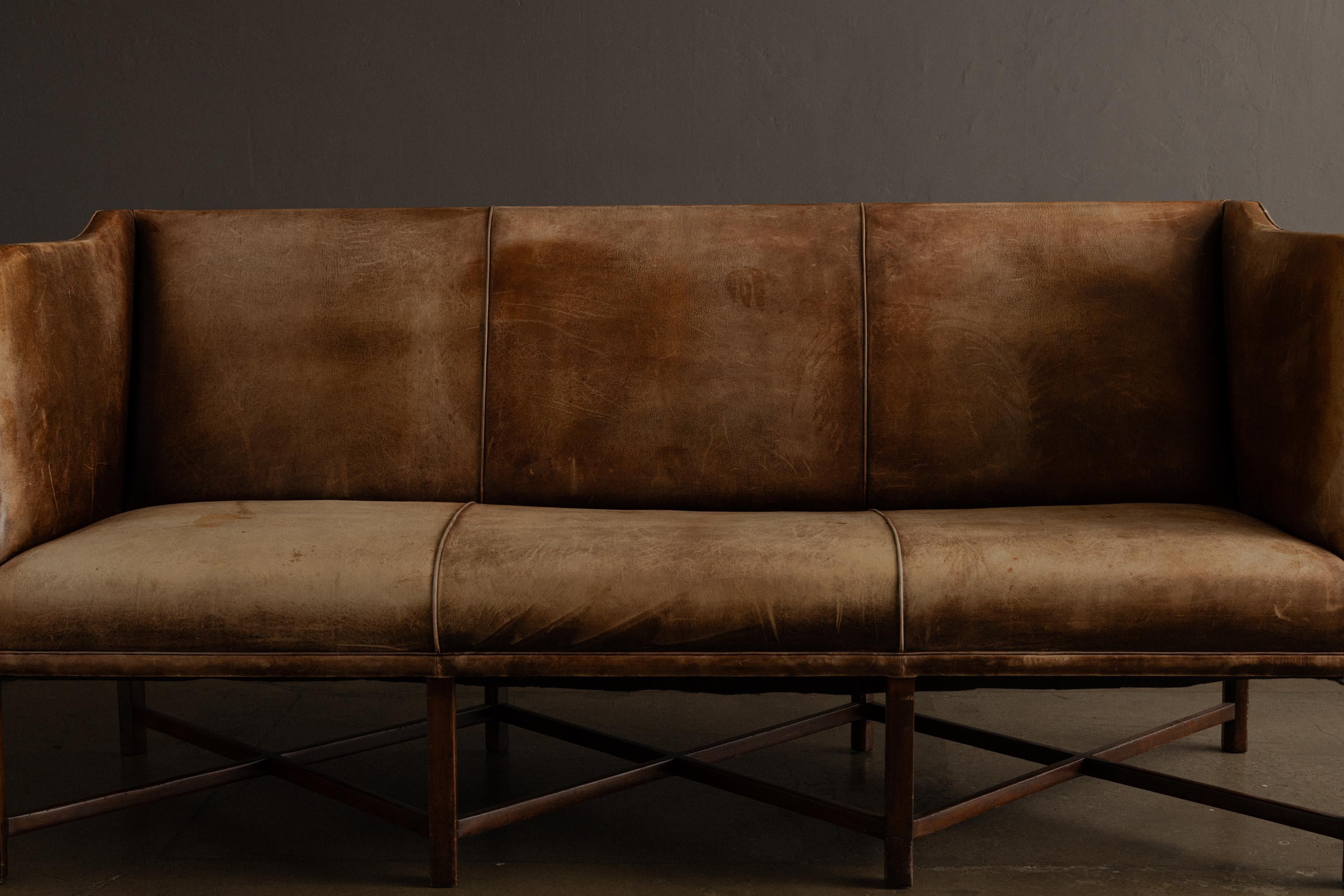 Cuir Kaare Klint Three-Seat Sofa in Original Leather for Rud. Rasmussen, Denmark en vente