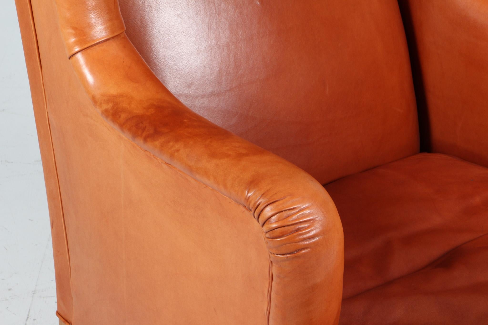 Scandinave moderne Kaare Klint Wing Chair, original niger skin from the 1950s. en vente