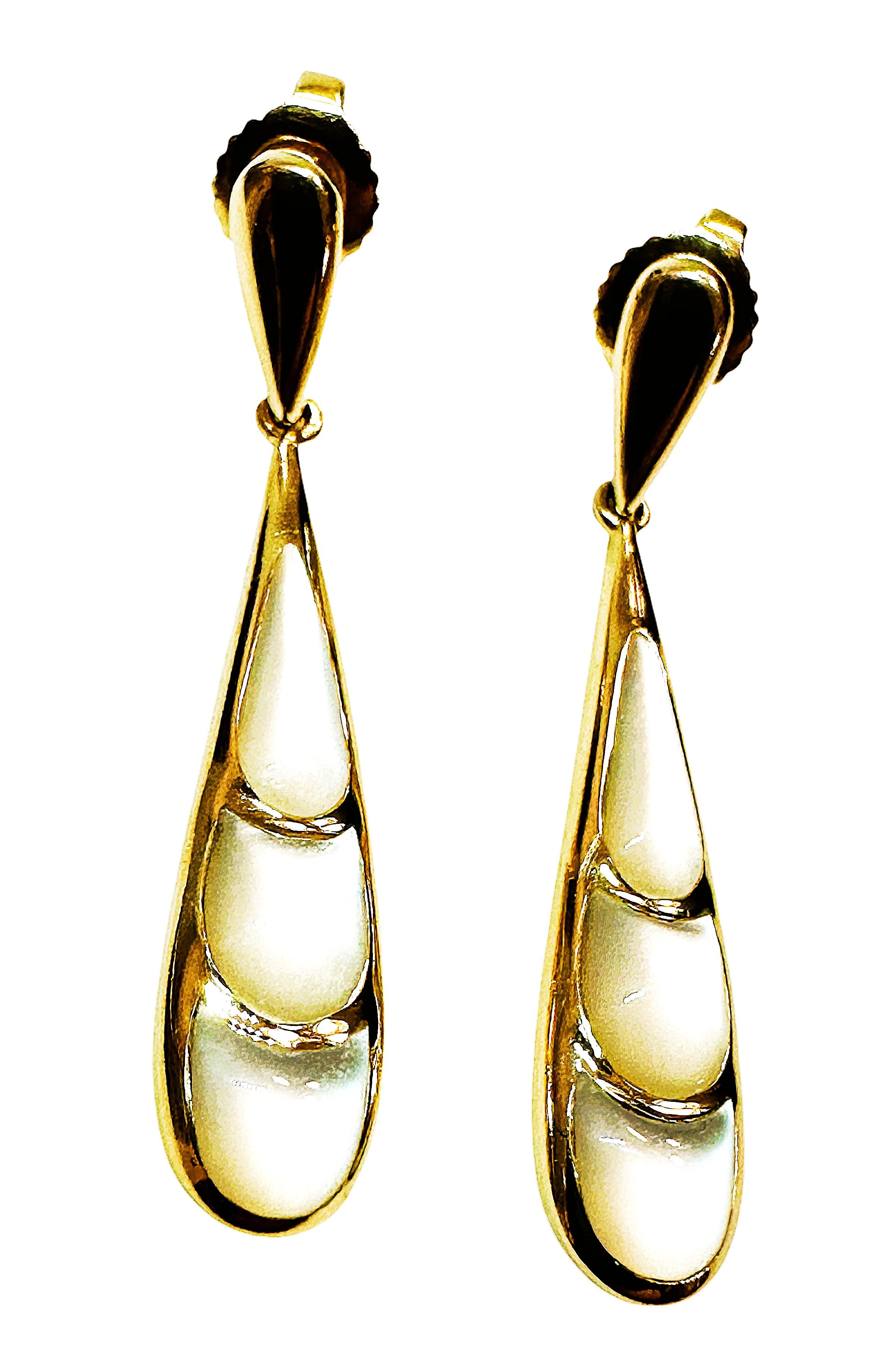 Kabana 14k Yellow Gold Mother of Pearl Post Dangle Earrings 8