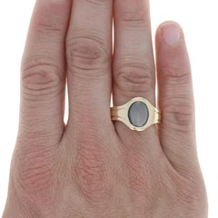 Kabana Black Mother of Pearl Ring Yellow Gold, 14 Karat Men's