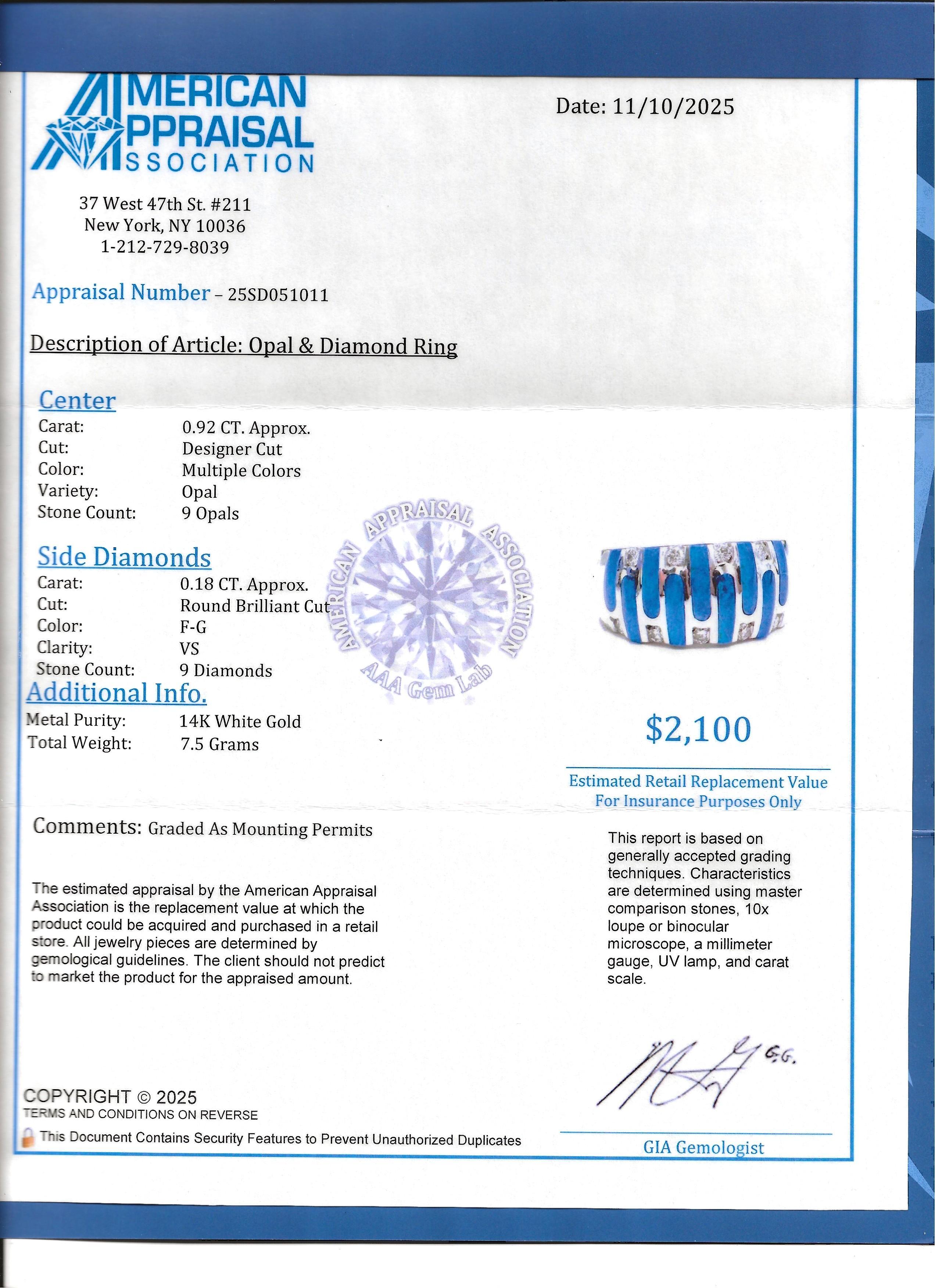 Kabana - Bague à large bande en or blanc 14 carats avec incrustation d'opale bleue et diamants ronds en vente 7