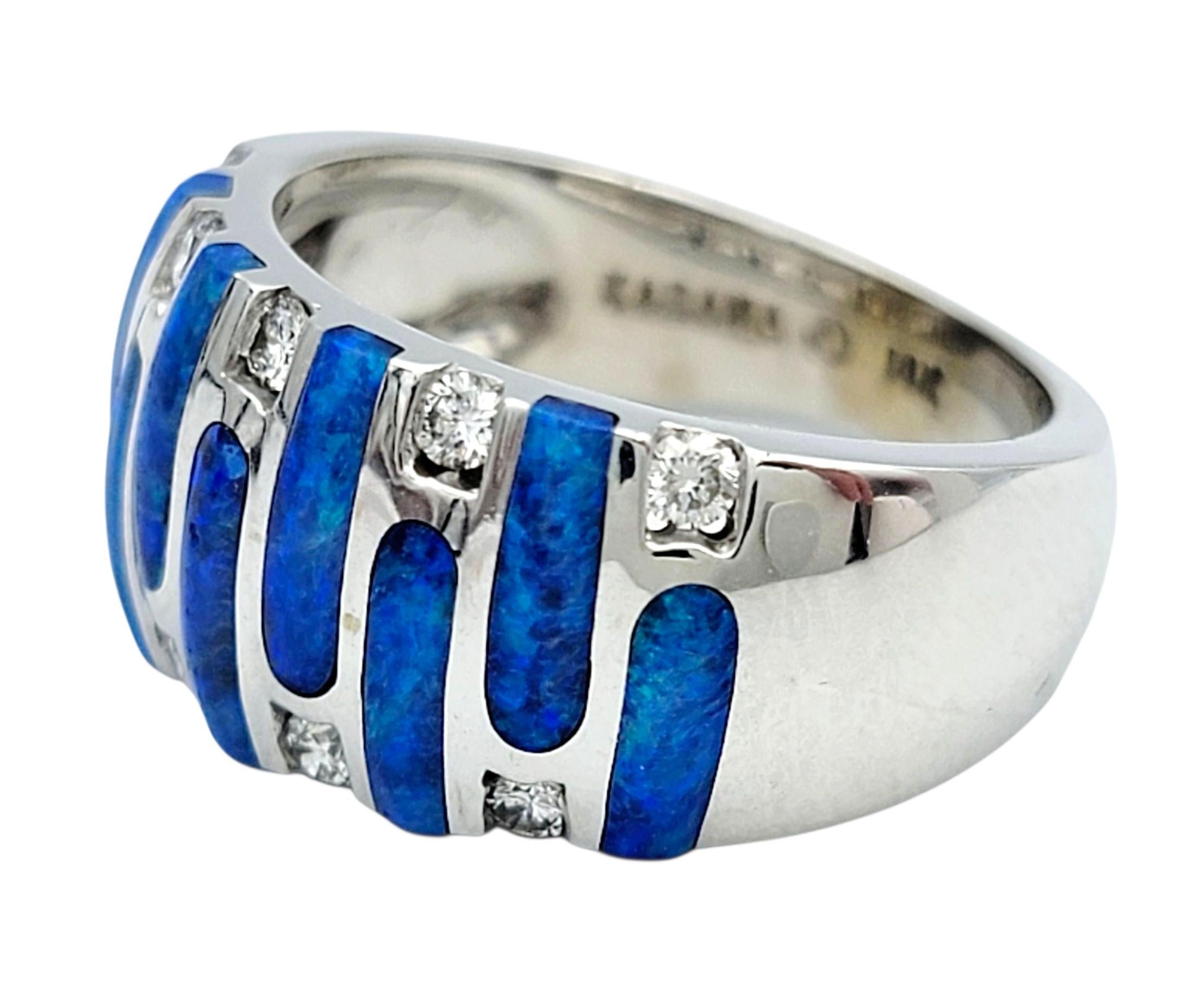 Kabana - Bague à large bande en or blanc 14 carats avec incrustation d'opale bleue et diamants ronds Excellent état - En vente à Scottsdale, AZ