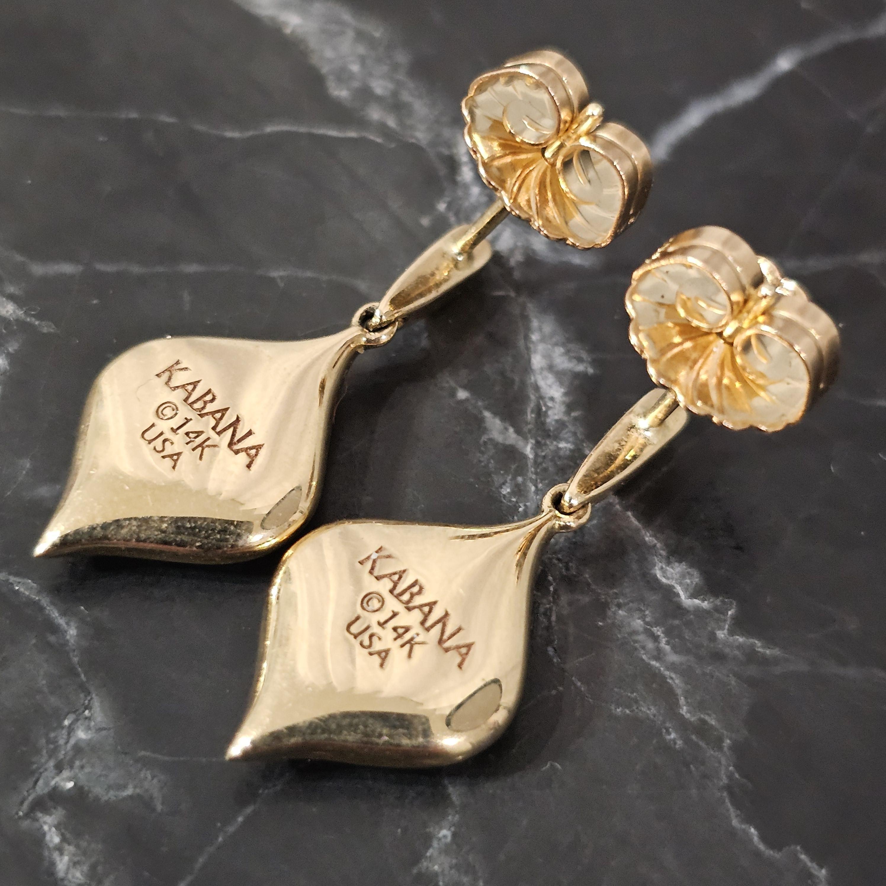 Boucles d'oreilles pendantes Kabana Perle nacrée d'huître épineuse Diamant Or jaune 14k Pour femmes en vente