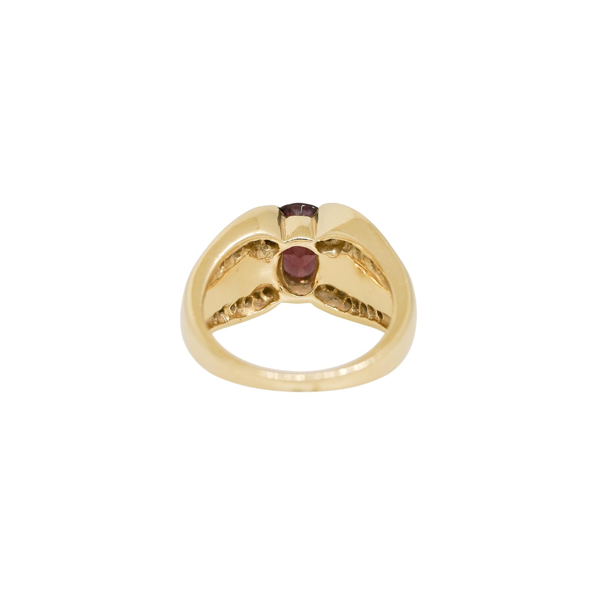 Kabana Garnet, Mother of Pearl & Diamond 14-Karat Ring In Stock In Excellent Condition For Sale In Boca Raton, FL