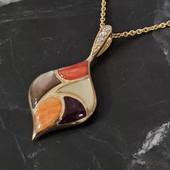 Kabana Mixed Spiny Oyster Pendant Necklace Mother Pearl Diamond 14k Gold