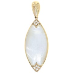 Kabana Mother of Pearl and Diamond Pendant Yellow Gold, 14k Round Cut Accents