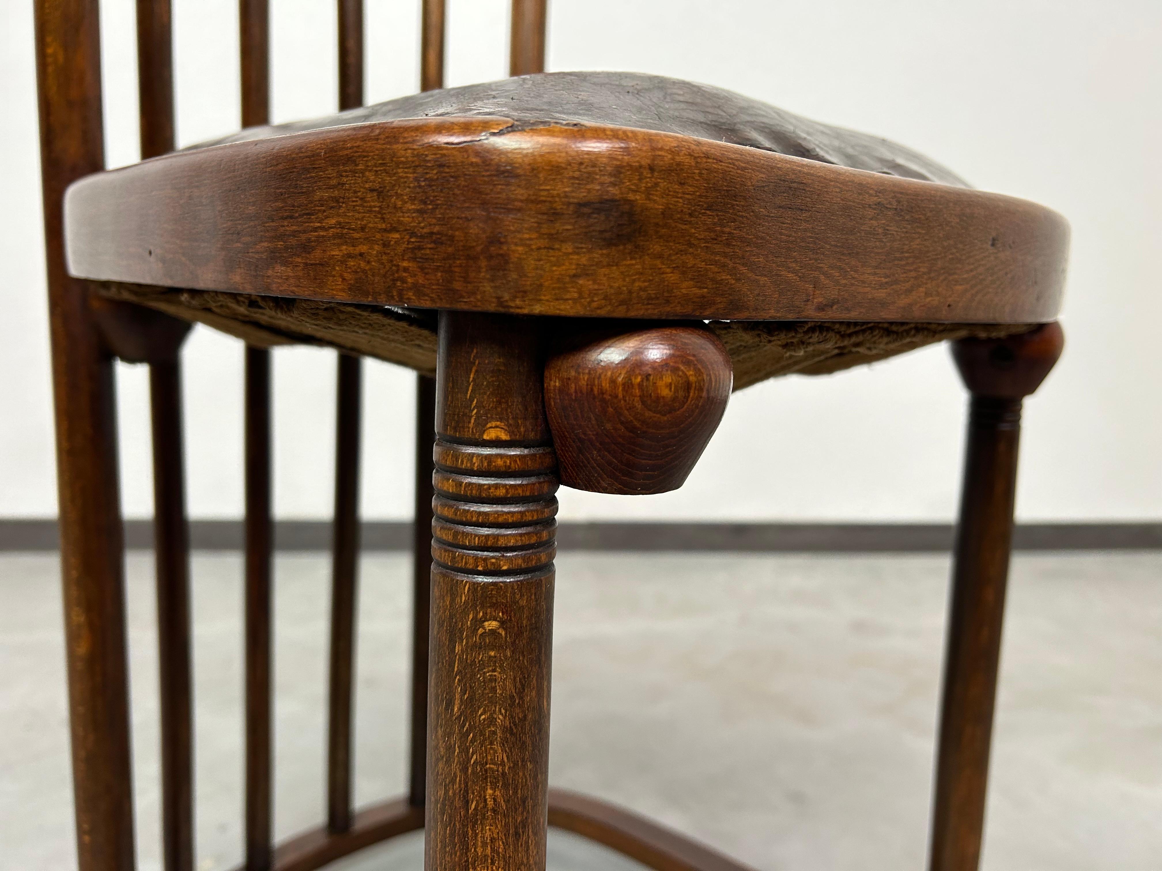 Kabaret Fledermaus chairs no.729 by Josef Hoffmann for Thonet Mundus 3