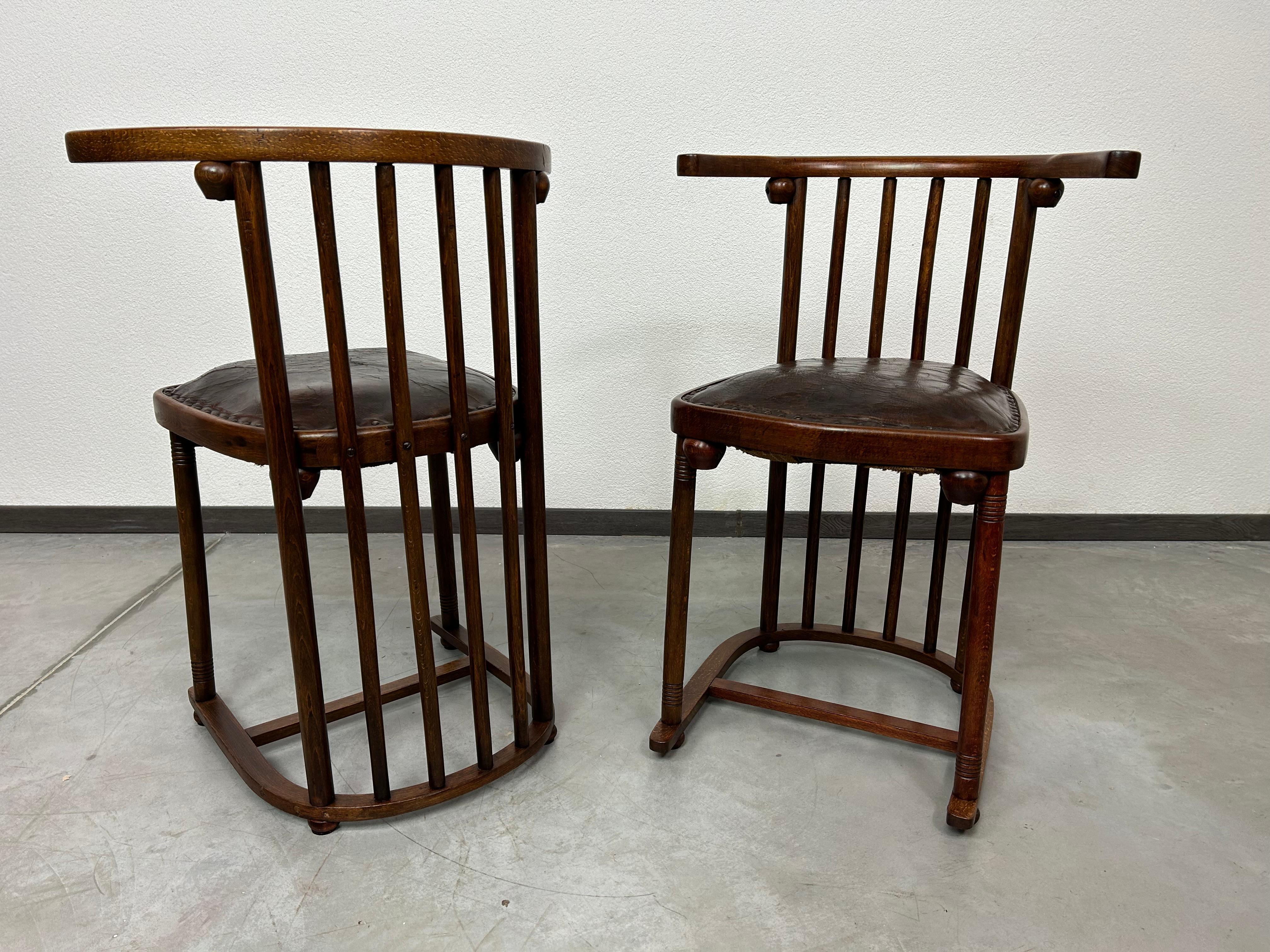 Kabaret Fledermaus chairs no.729 by Josef Hoffmann for Thonet Mundus in very nice original condition.