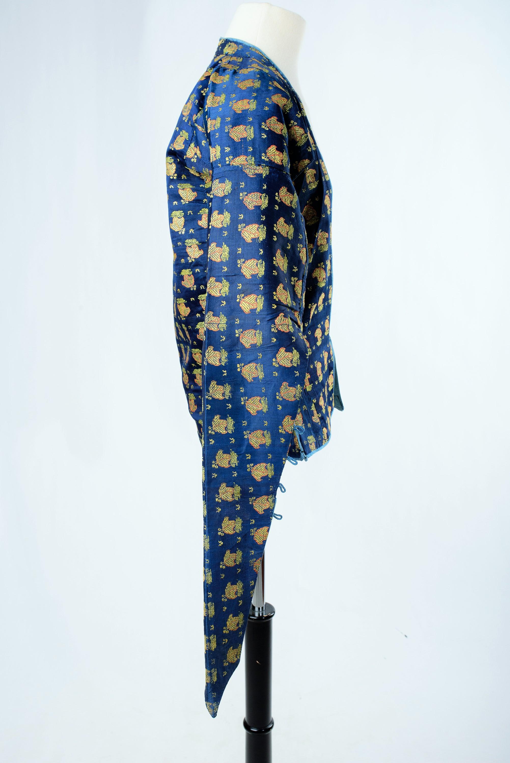 A Persian Jacket in Brocaded Lampas and Printed cotton lining  Kadjar 19th c For Sale 9