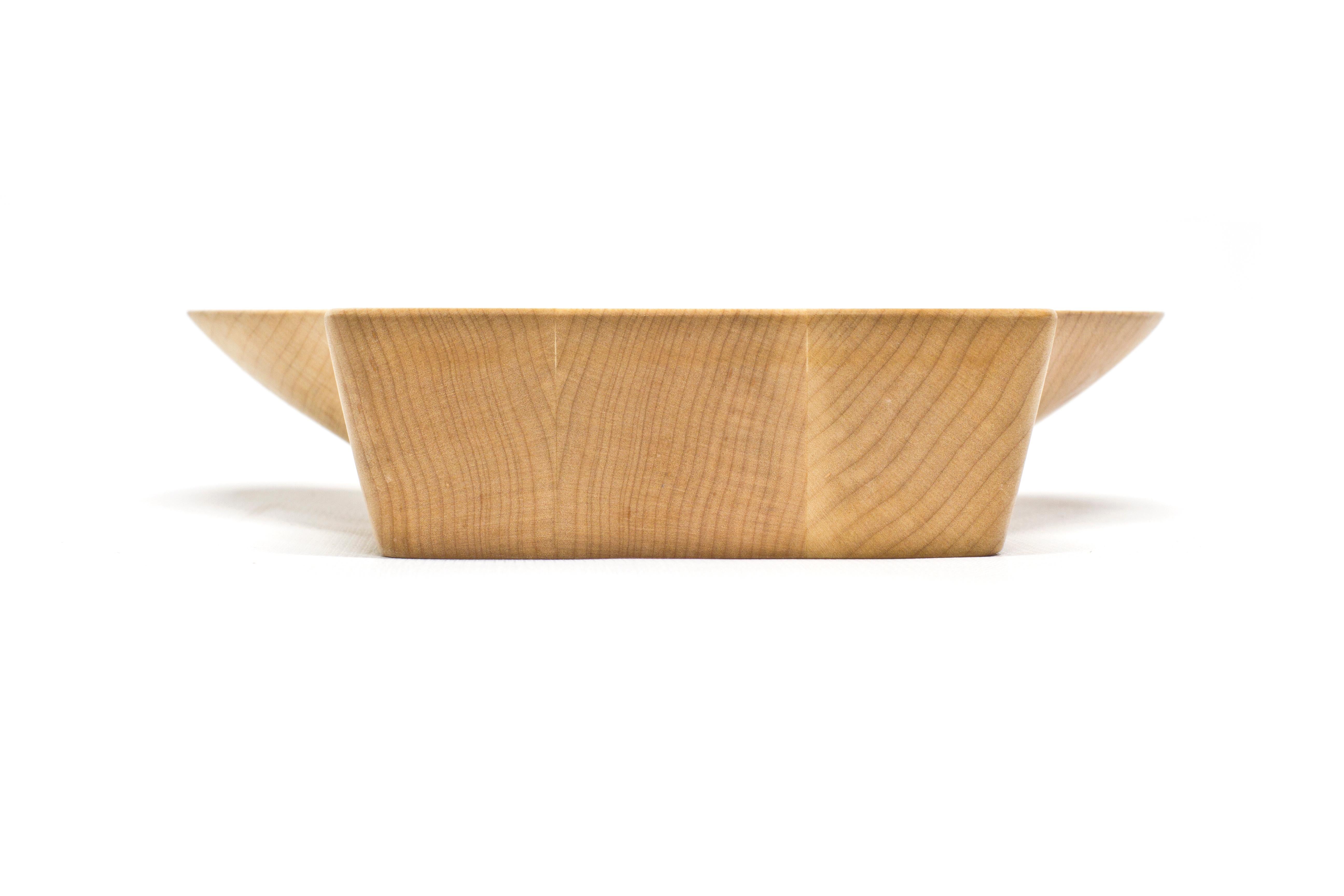 Hand-Crafted Kafi 1 Cheese Board in Oiled Maple by Martin Leugers & Tricia Wright for Wooda For Sale