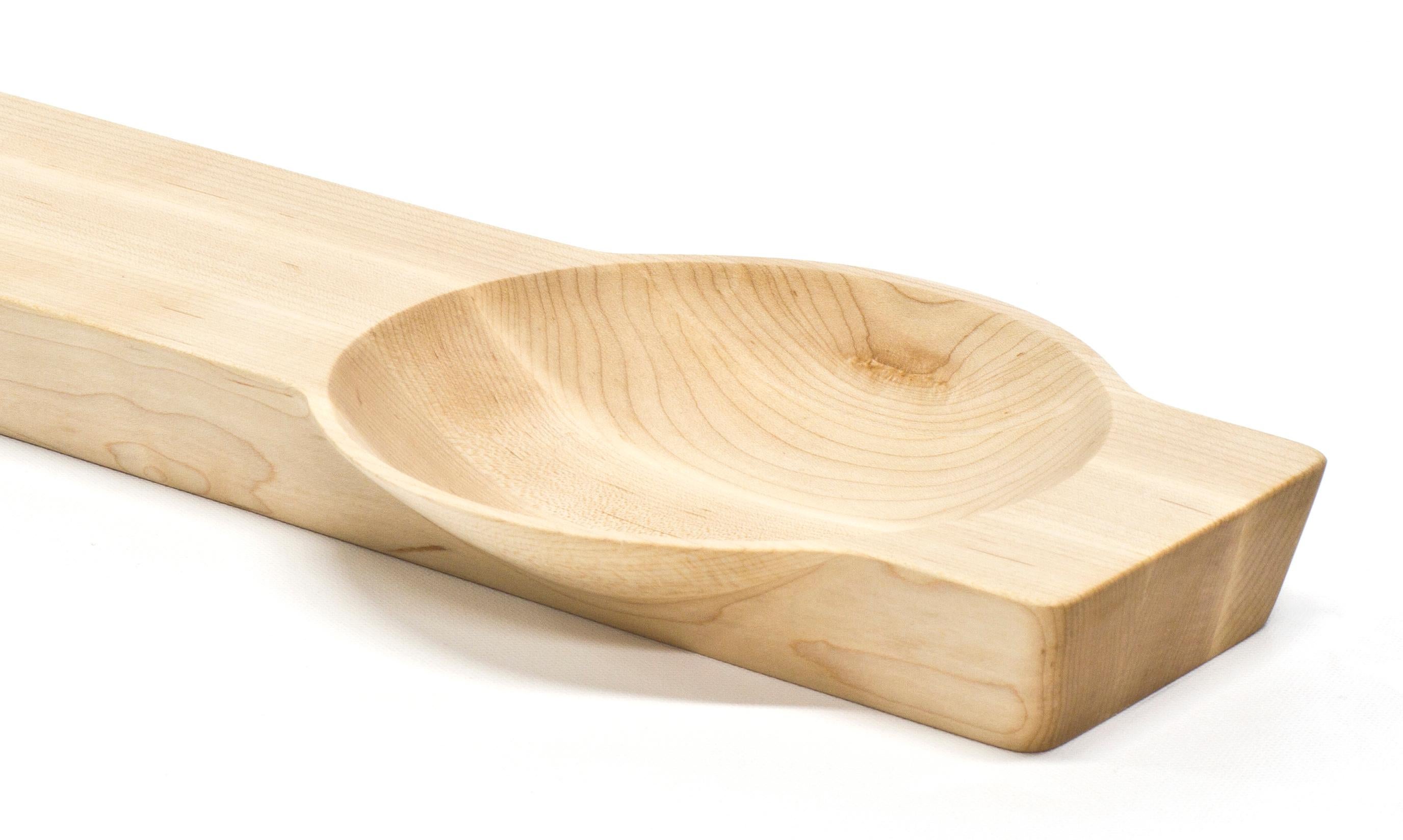 Kafi 1 Cheese Board in Oiled Maple by Martin Leugers & Tricia Wright for Wooda In Excellent Condition For Sale In Omro, WI