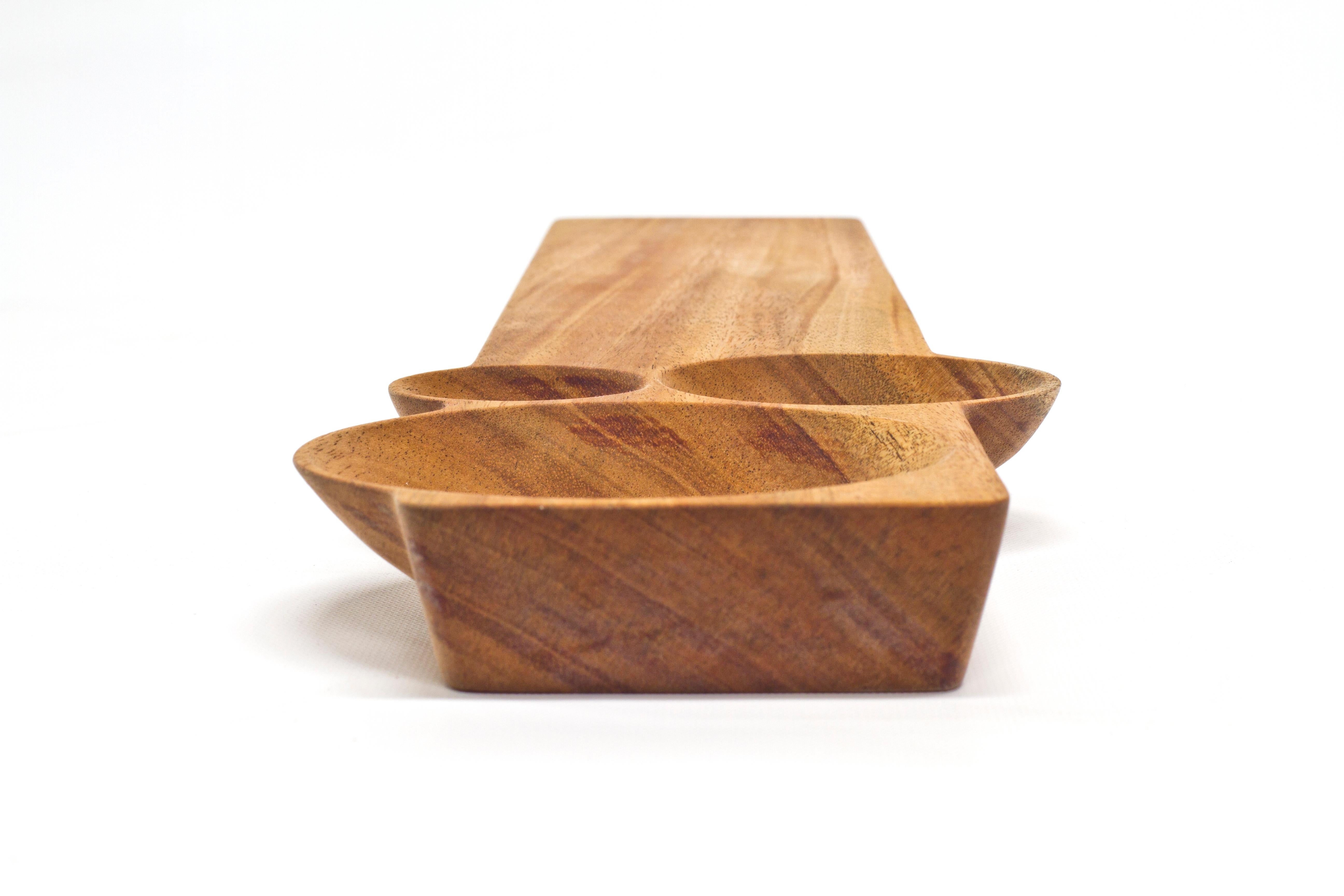 American Kafi 3 Cheese Board in Oiled Mahogany, Martin Leugers & Tricia Wright for Wooda For Sale