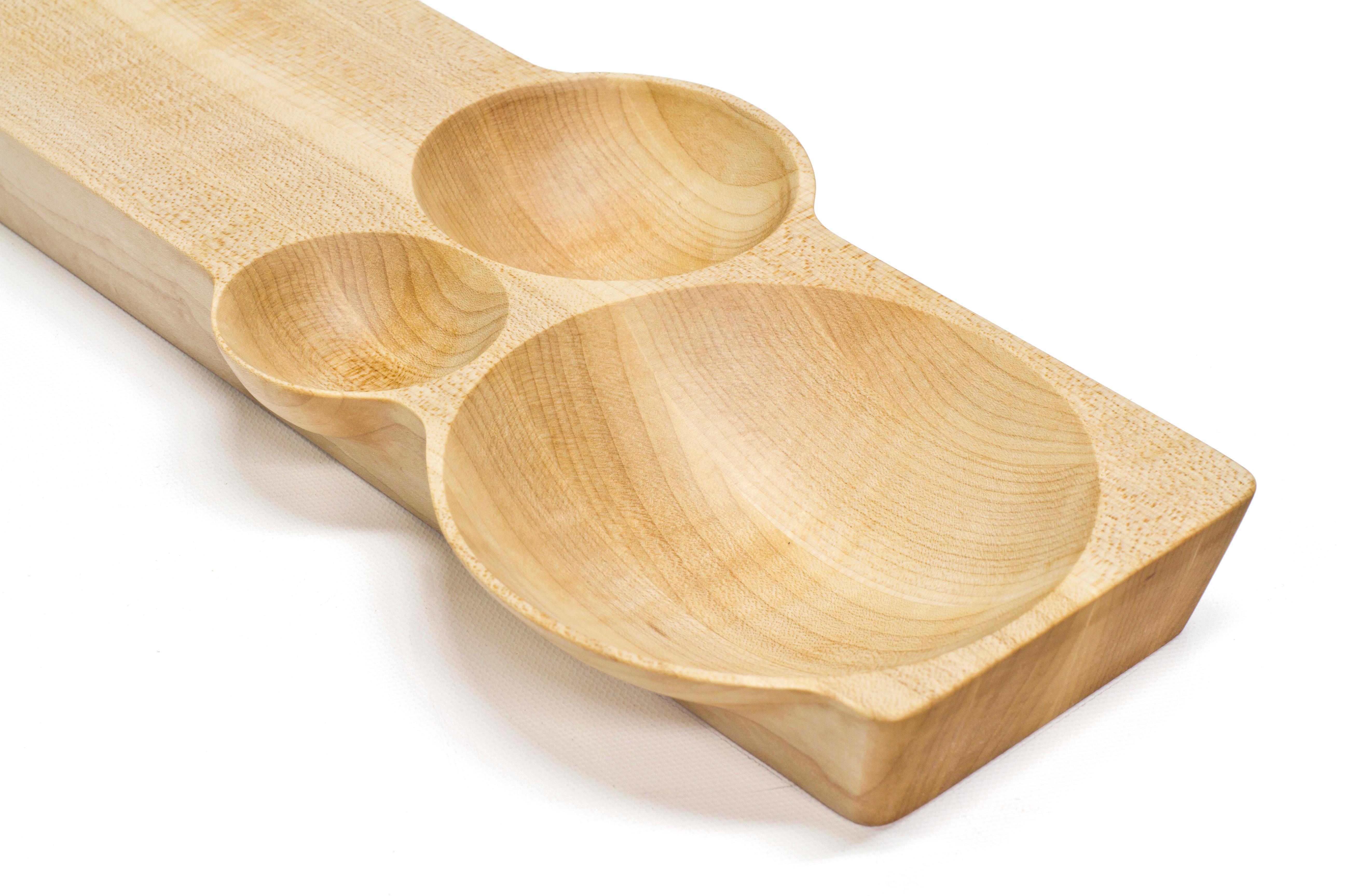 Kafi 3 Cheese Board in Oiled Maple by Martin Leugers & Tricia Wright for Wooda In Excellent Condition For Sale In Omro, WI