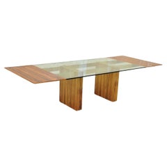 Table de salle à manger à rallonge en bois de rose laqué et laiton avec plateau en verre