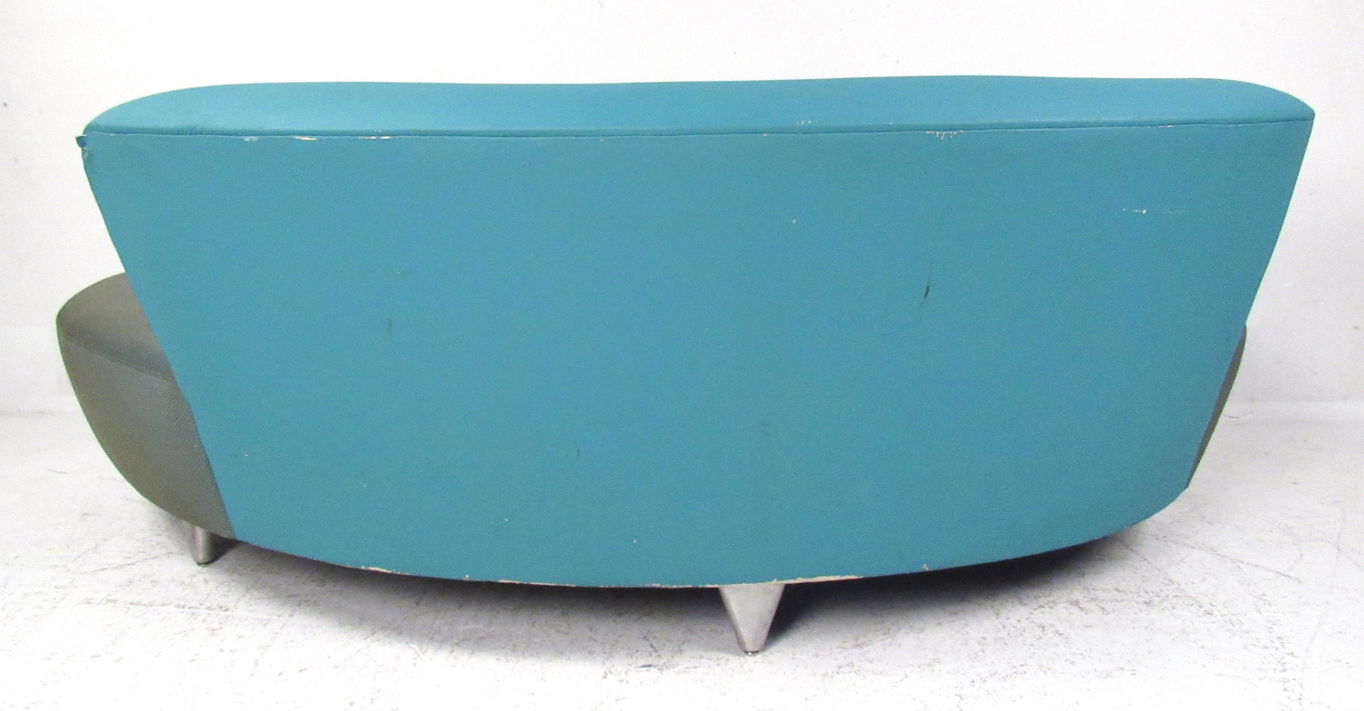 kidney bean sofa