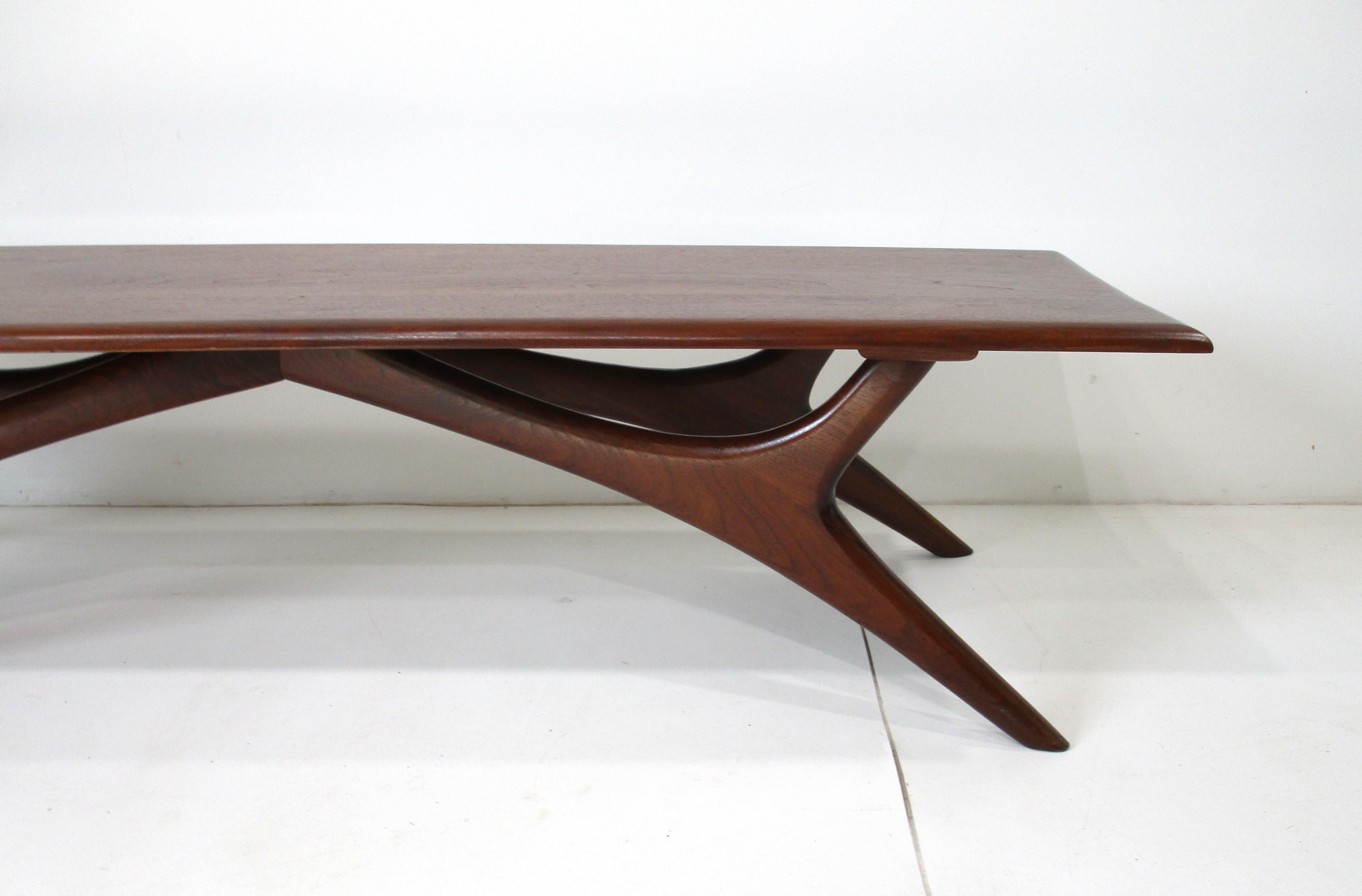 Sculptural Walnut Coffee Table by Josef Otmar In condizioni buone in vendita a Cincinnati, OH
