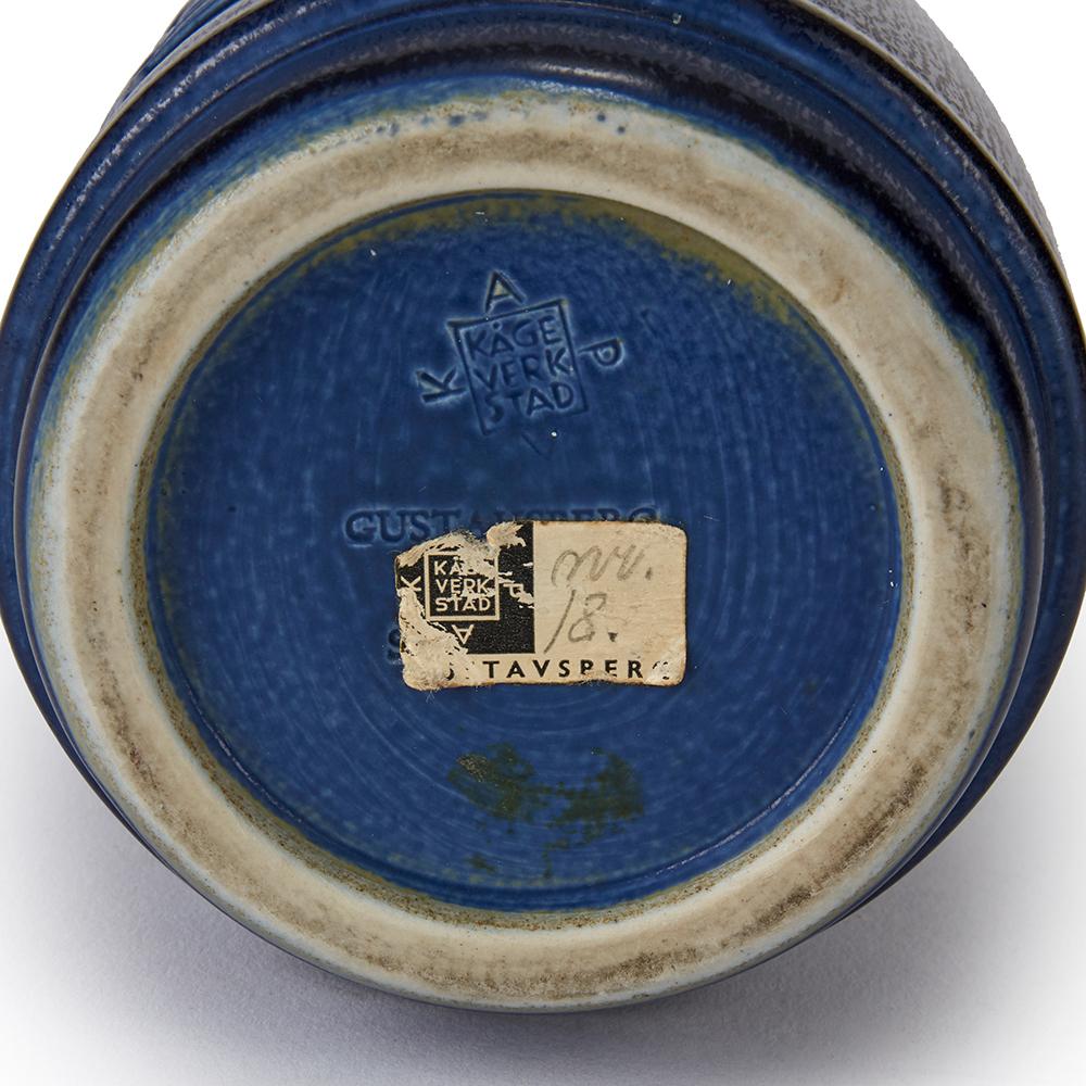 Kage Verk Stad Gustavsberg Vase à poisson émaillé bleu:: vers 1950 Bon état - En vente à Bishop's Stortford, Hertfordshire