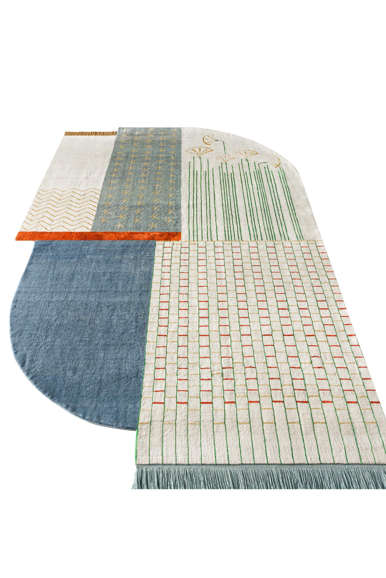 Über den Teppich:
Dies ist ein handgeknüpfter Teppich mit 160.000 Knoten pro Quadratmeter in einer Doppelknotenkonstruktion. Das Obermaterial besteht aus ägyptischer Wolle mit Bambusseideneinlagen, Kette und Schuss sind aus 100 % ägyptischer