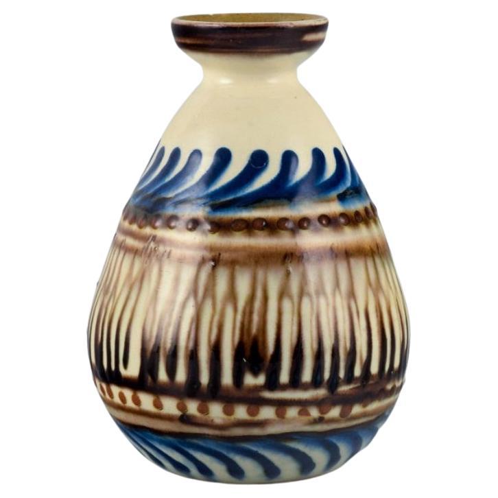Kähler ceramic vase in cow horn decoration. 1930/40s.  For Sale