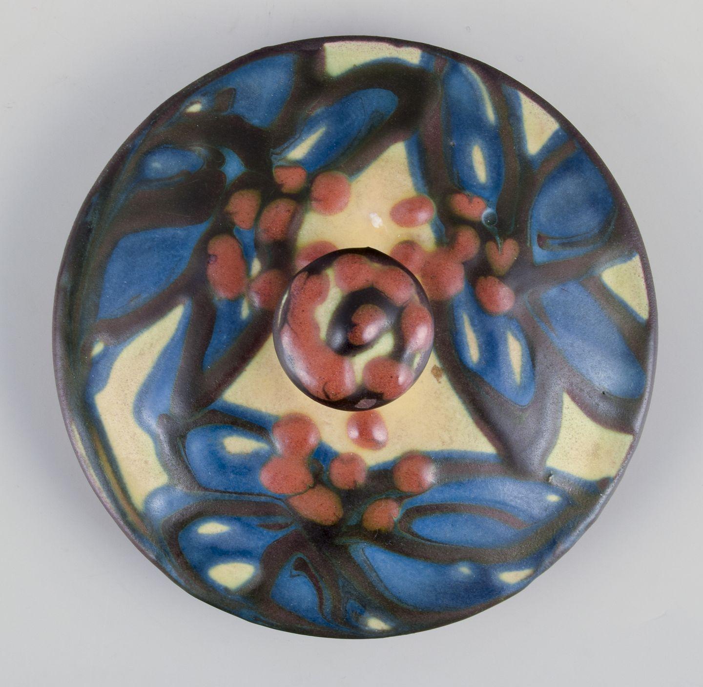 Glazed Kähler, Denmark. Ceramic bonbonniere decorated with flowers. Ca. 1930 For Sale