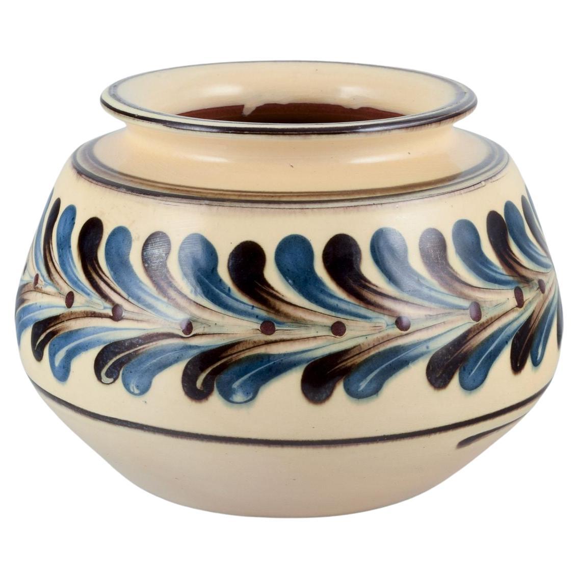 Kähler, Dänemark. Vase aus Keramik.  Kuhhorn-Technik. Handgefertigt. im Angebot
