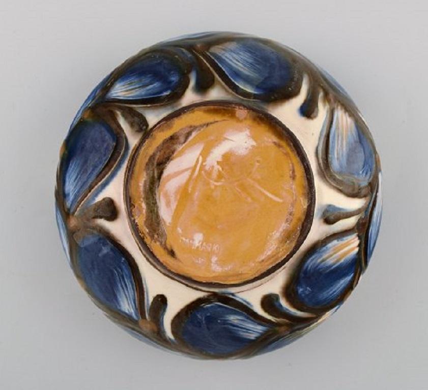 Mid-20th Century Kähler, Denmark, Glazed Stoneware Bowl in Modern Design, 1930s-1940s
