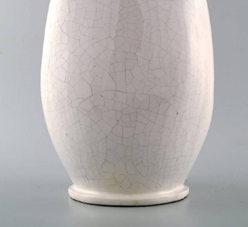 Kähler, Denmark, Glazed Vase, 1930s, Designed by Svend Hammershøi, White Glaze In Excellent Condition In Copenhagen, DK